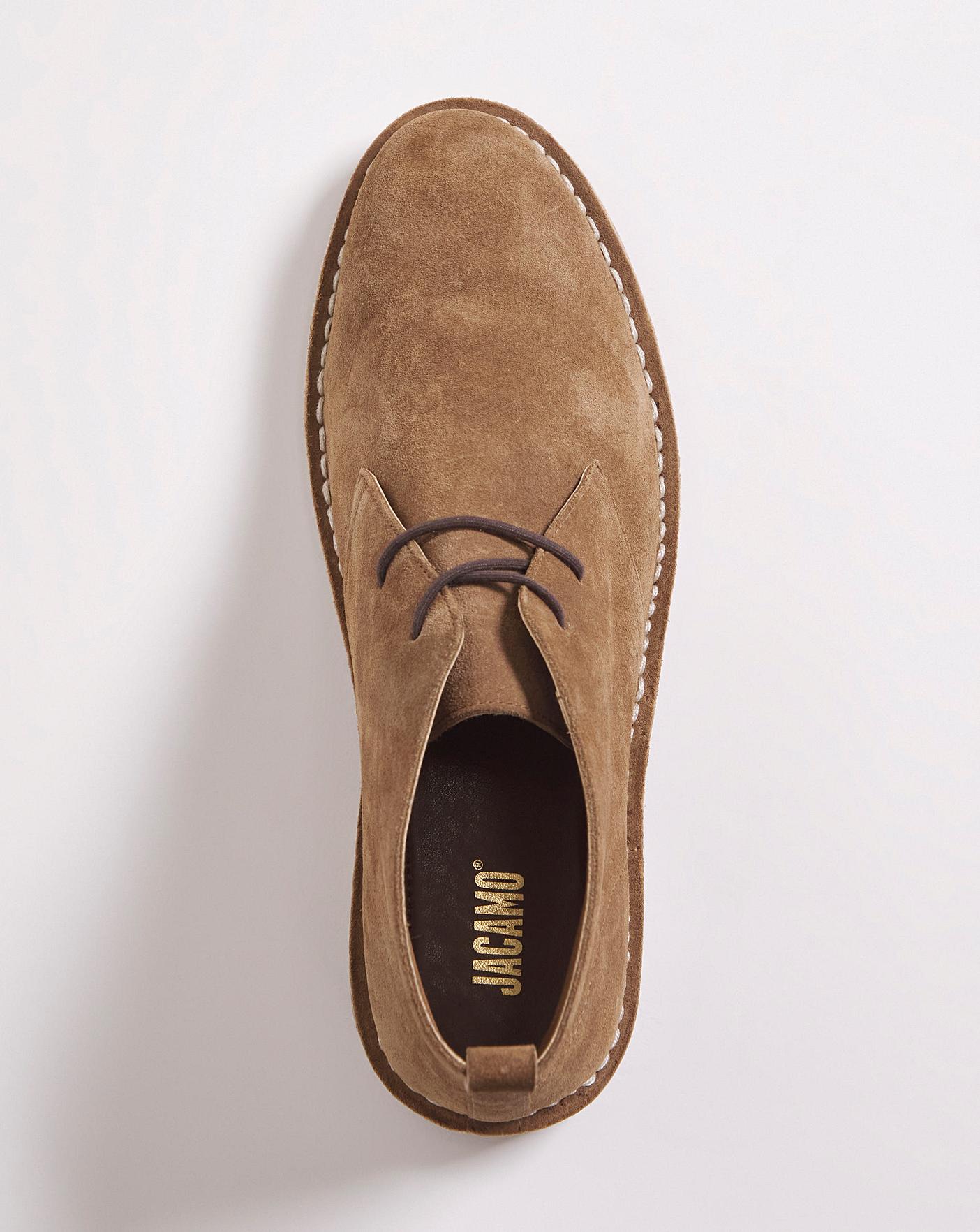 Mens tan 2025 desert boots