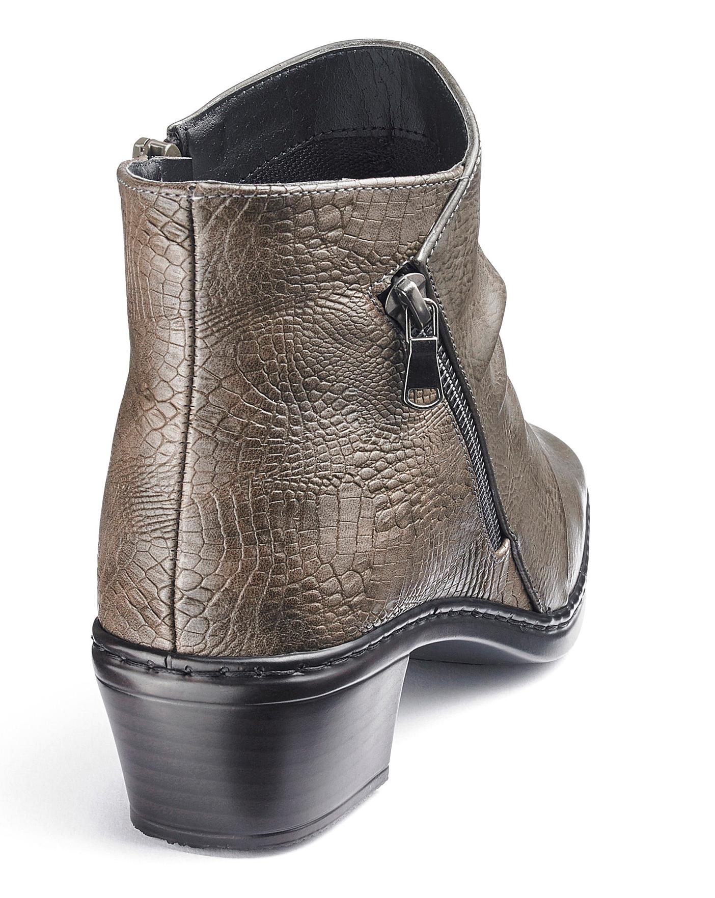 cushioned boots