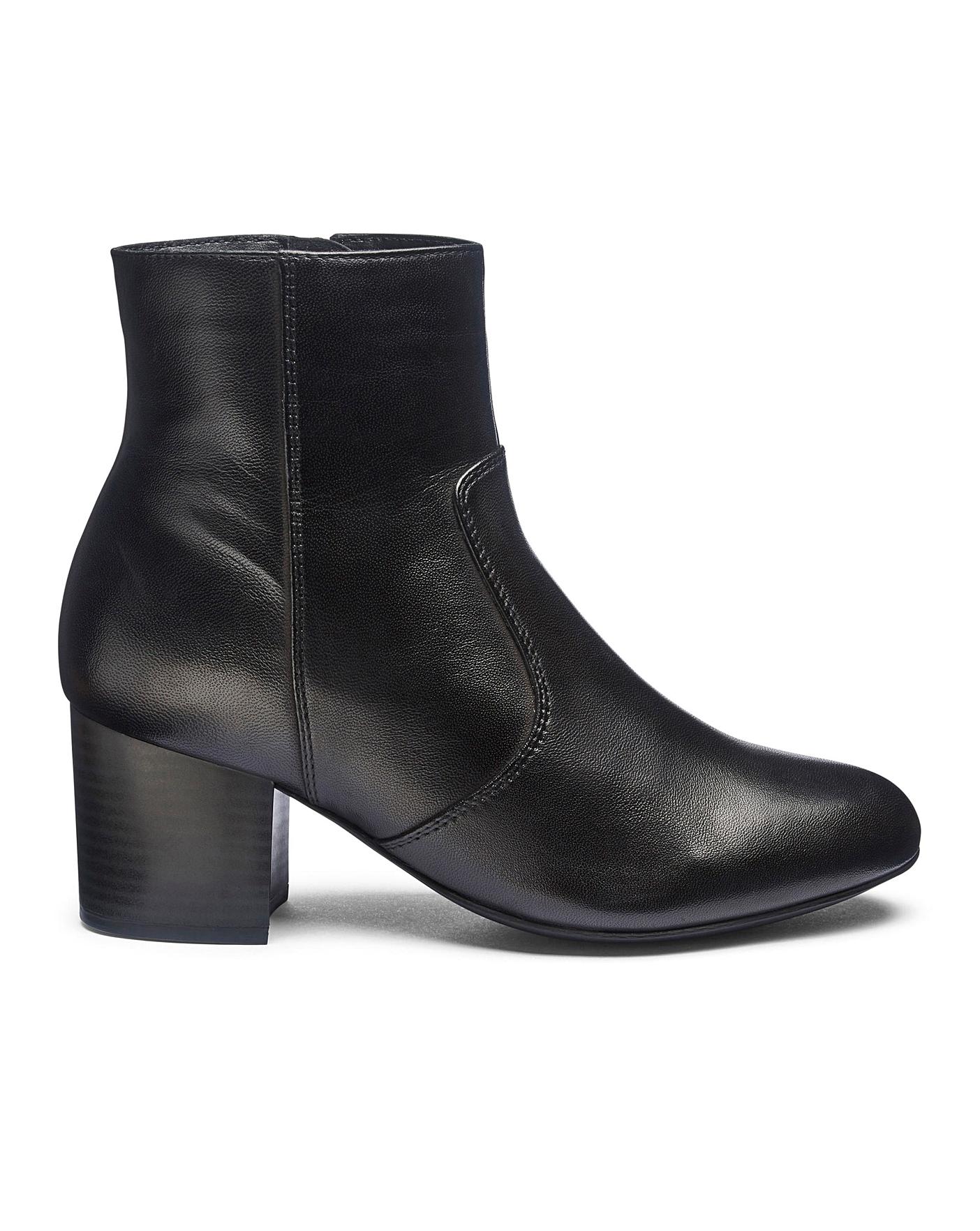 eee ankle boots uk