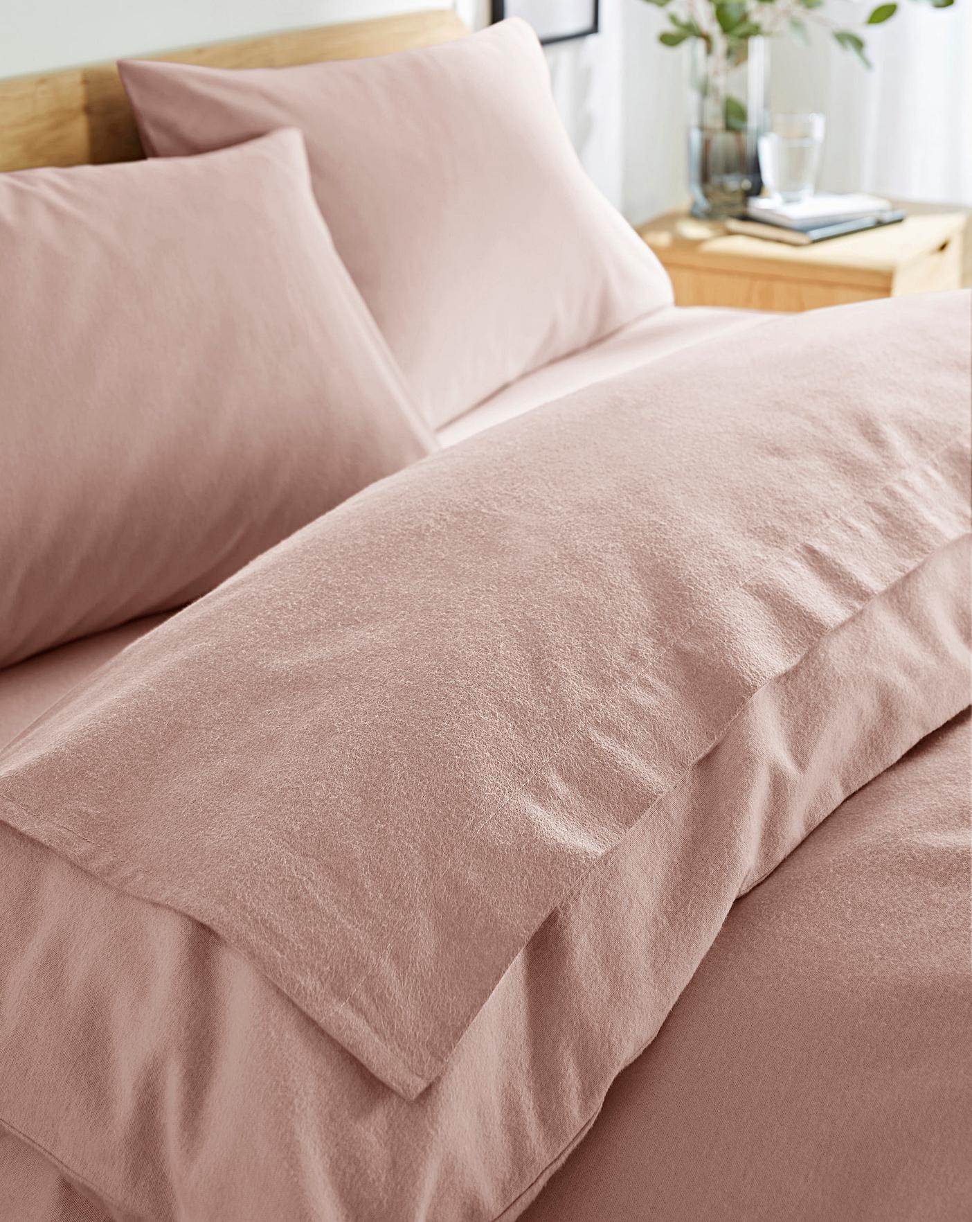 Kingnex Oversized King Flat Sheet 132x110 Inches - Extra Wide Striped Pattern Microfiber Top Sheet