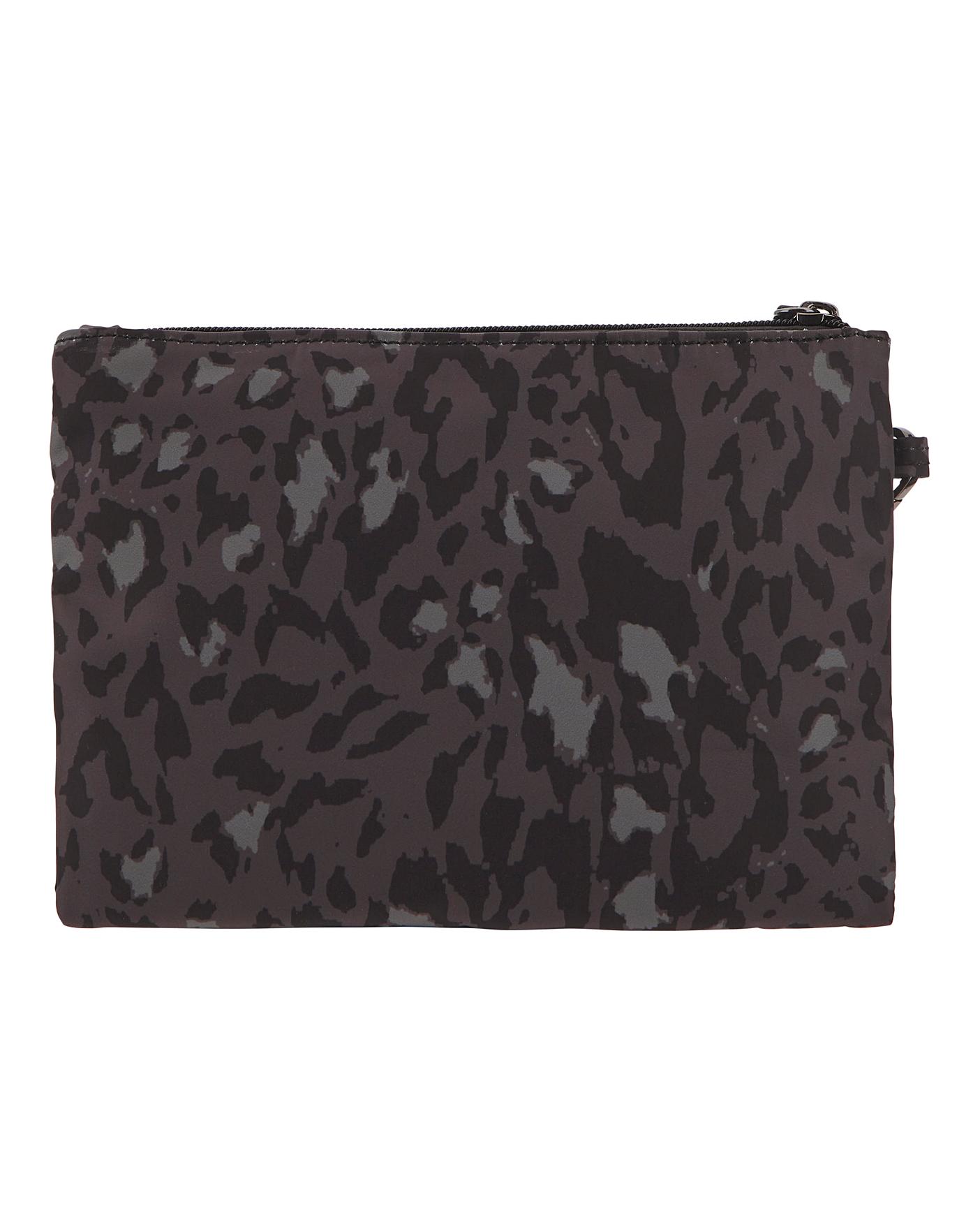 Leopard print outlet pouch