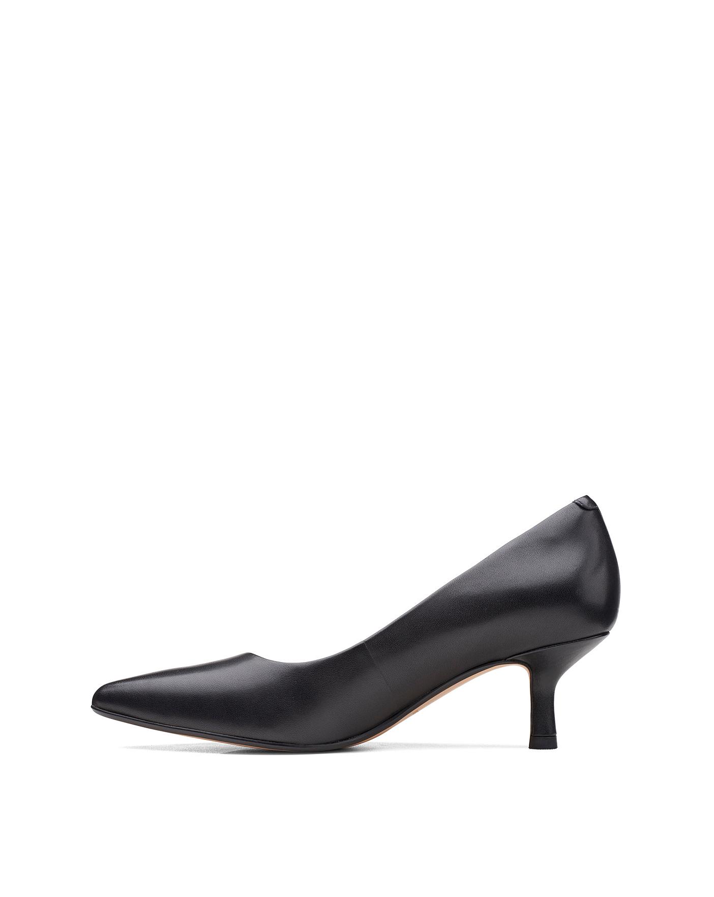 Clarks Violet55 Rae Kitten Heel Wide Fit | Marisota