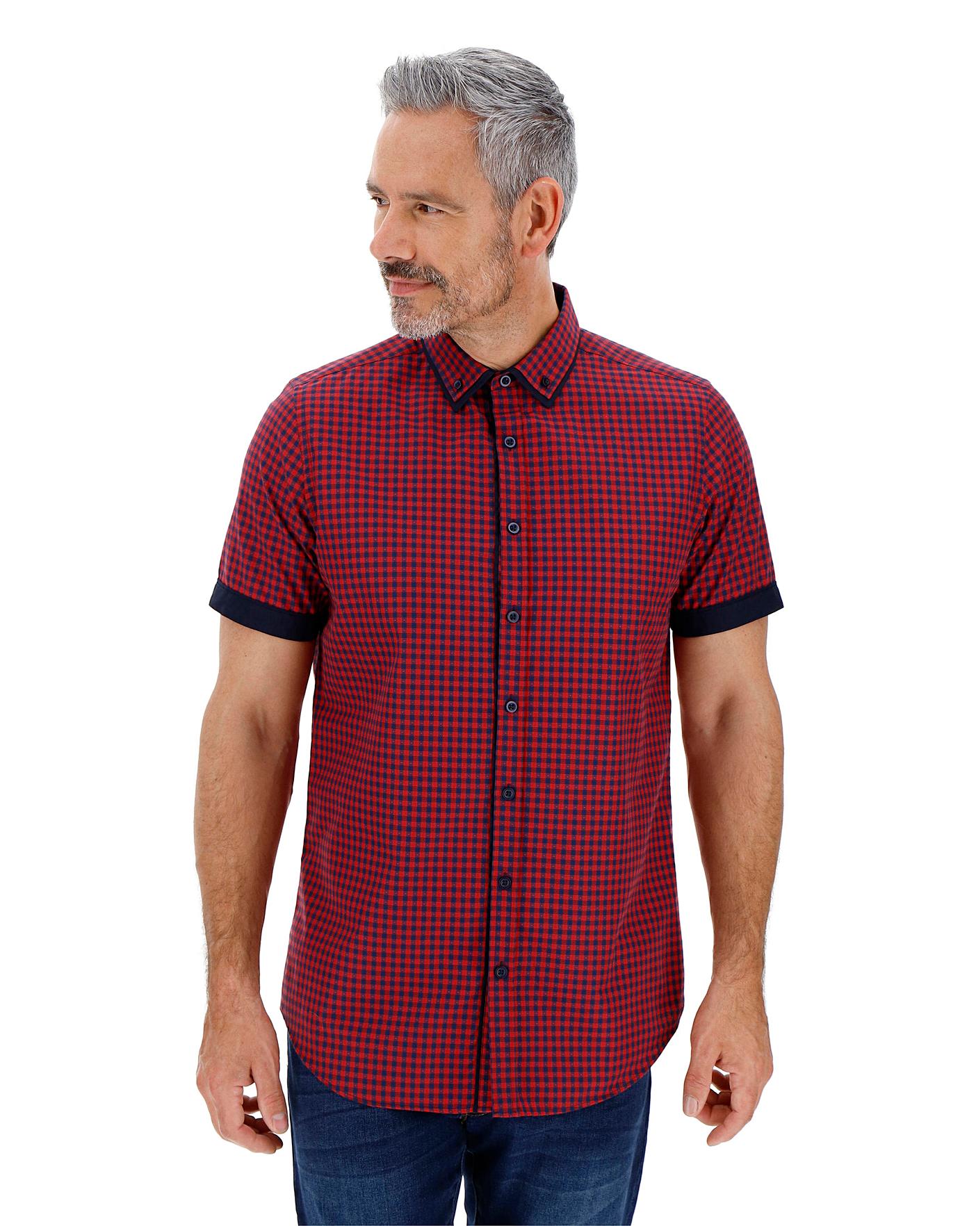 red colour check shirt