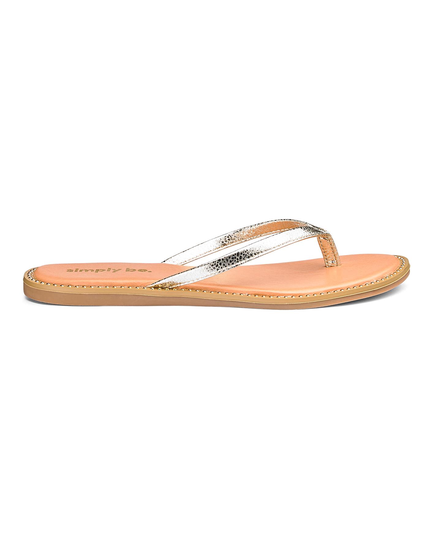 wide fit flip flops