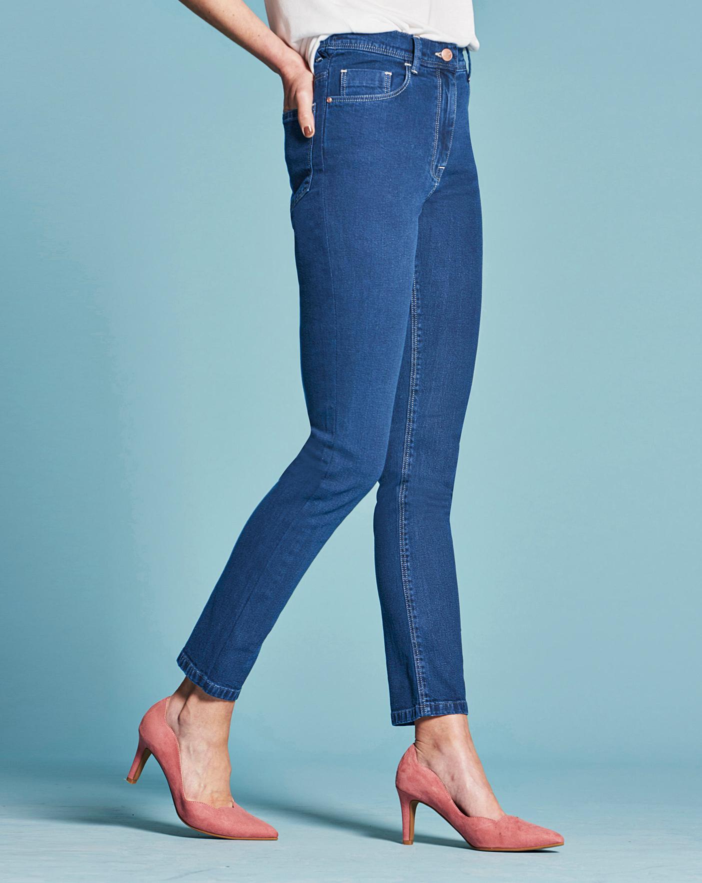 straight leg jeans short length