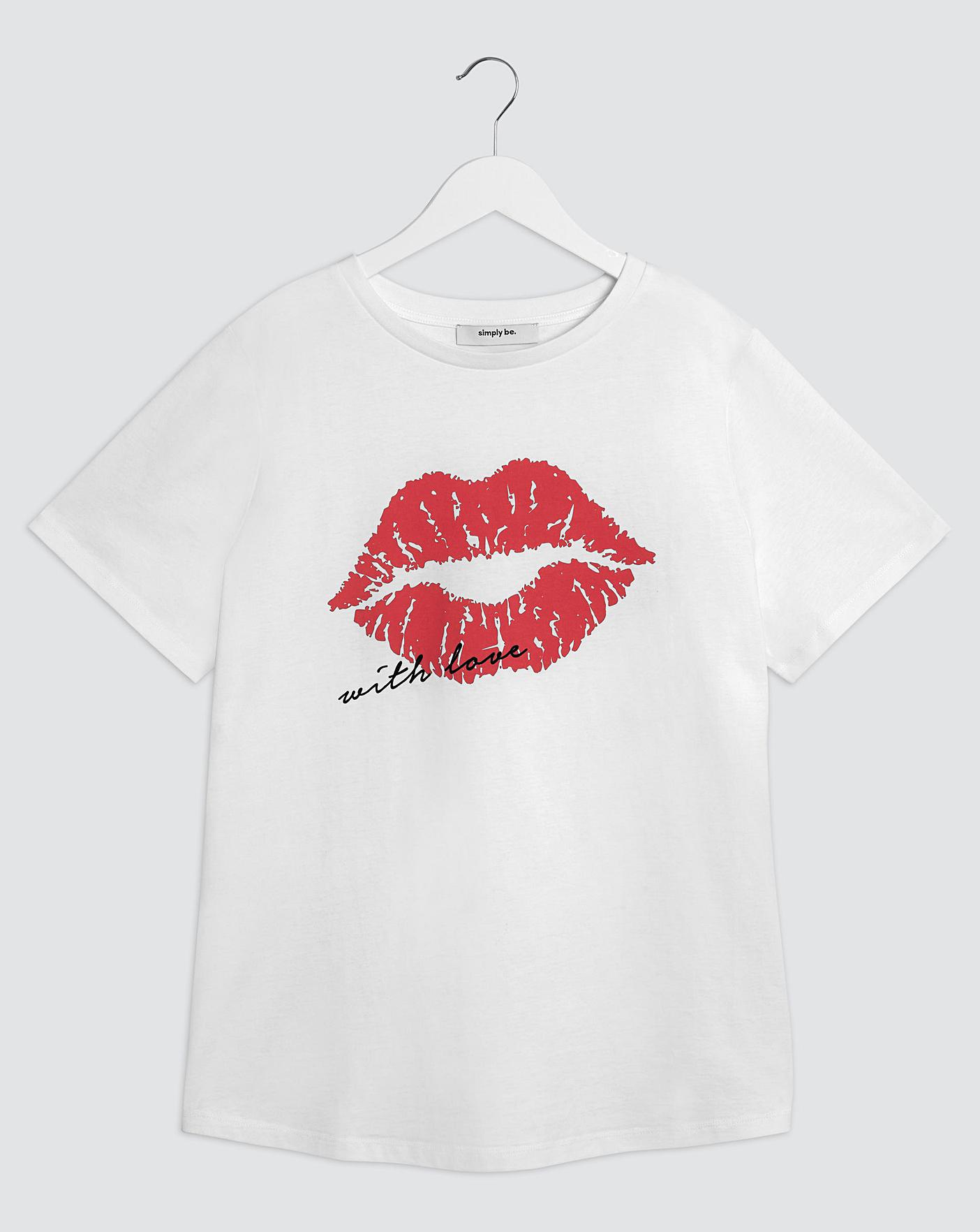 red lip print shirt