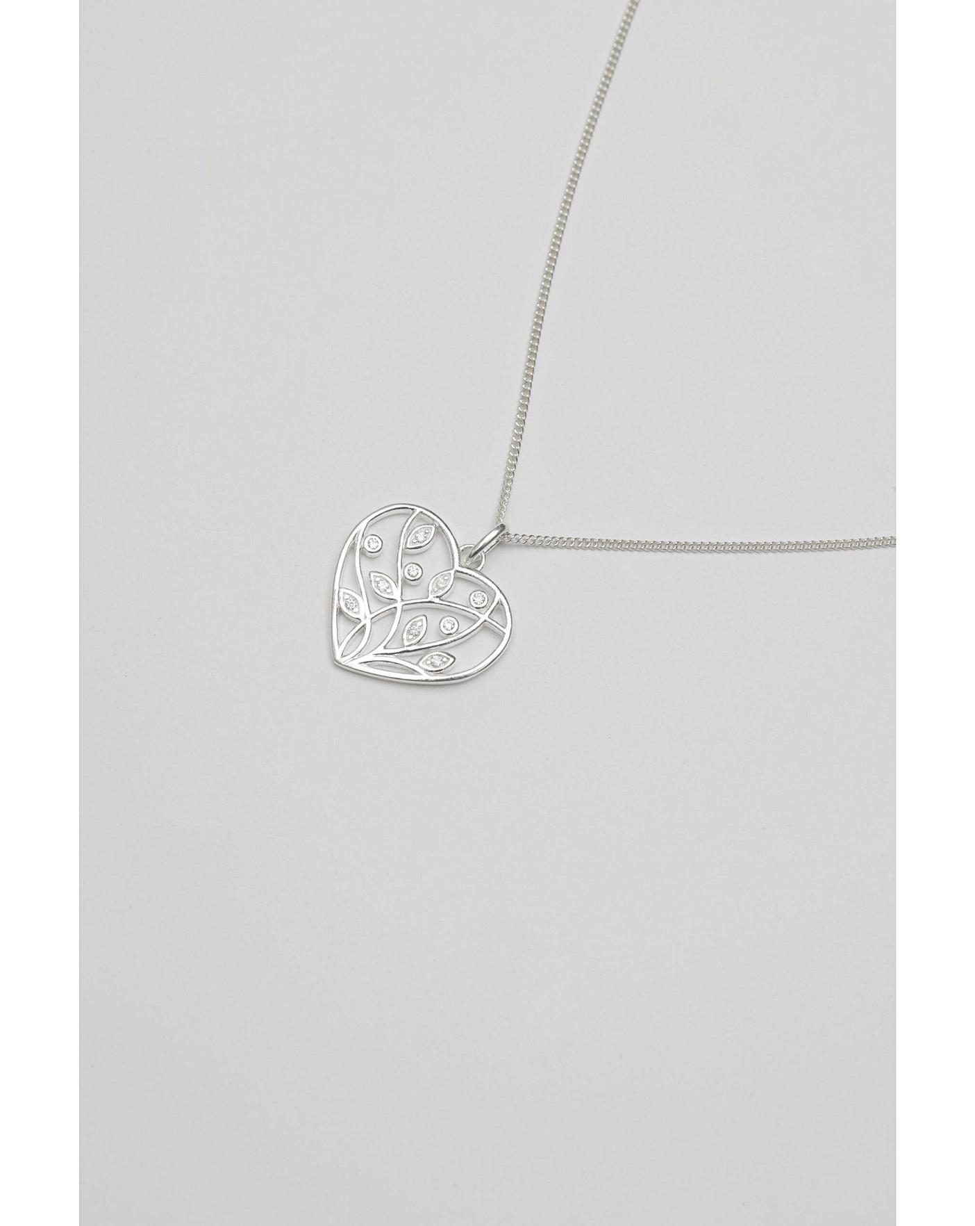 Simply silver heart necklace top
