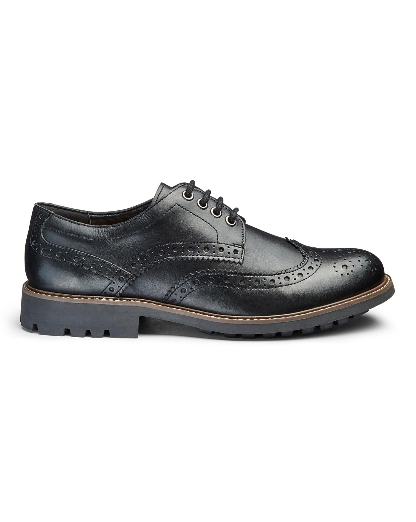 Leather Cleated Brogues Standard Fit