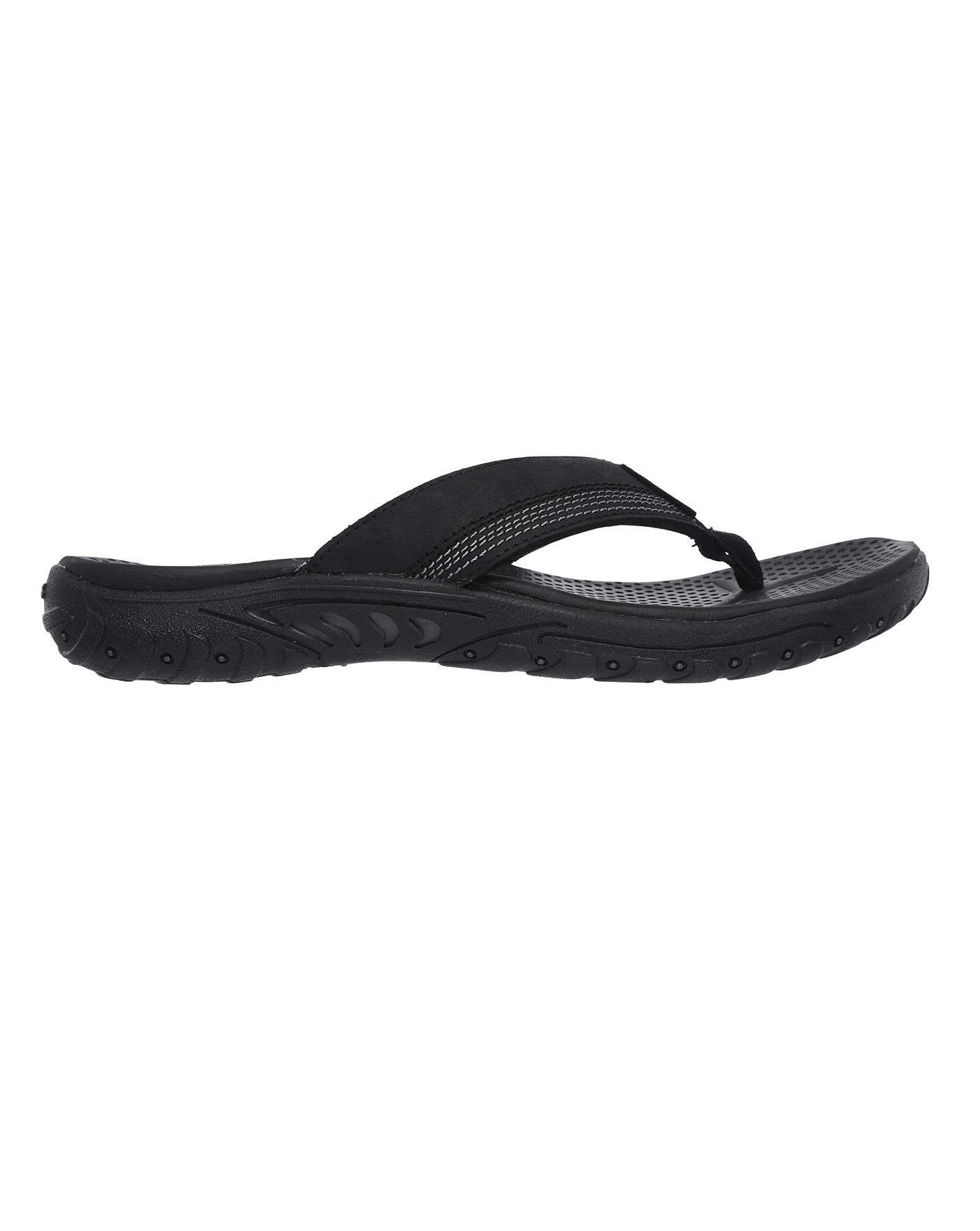 skechers reggae slippers
