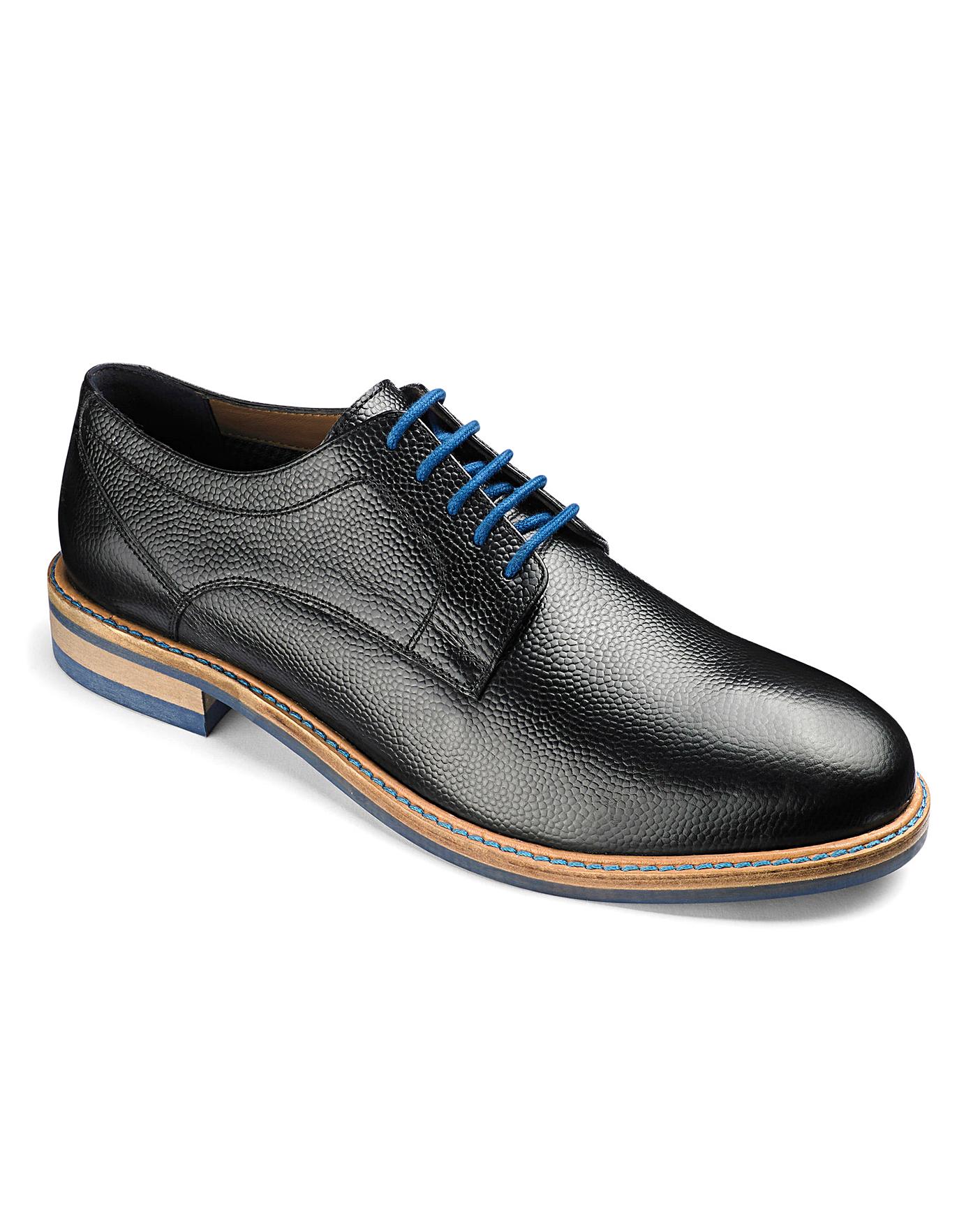 matt leather derby shoes