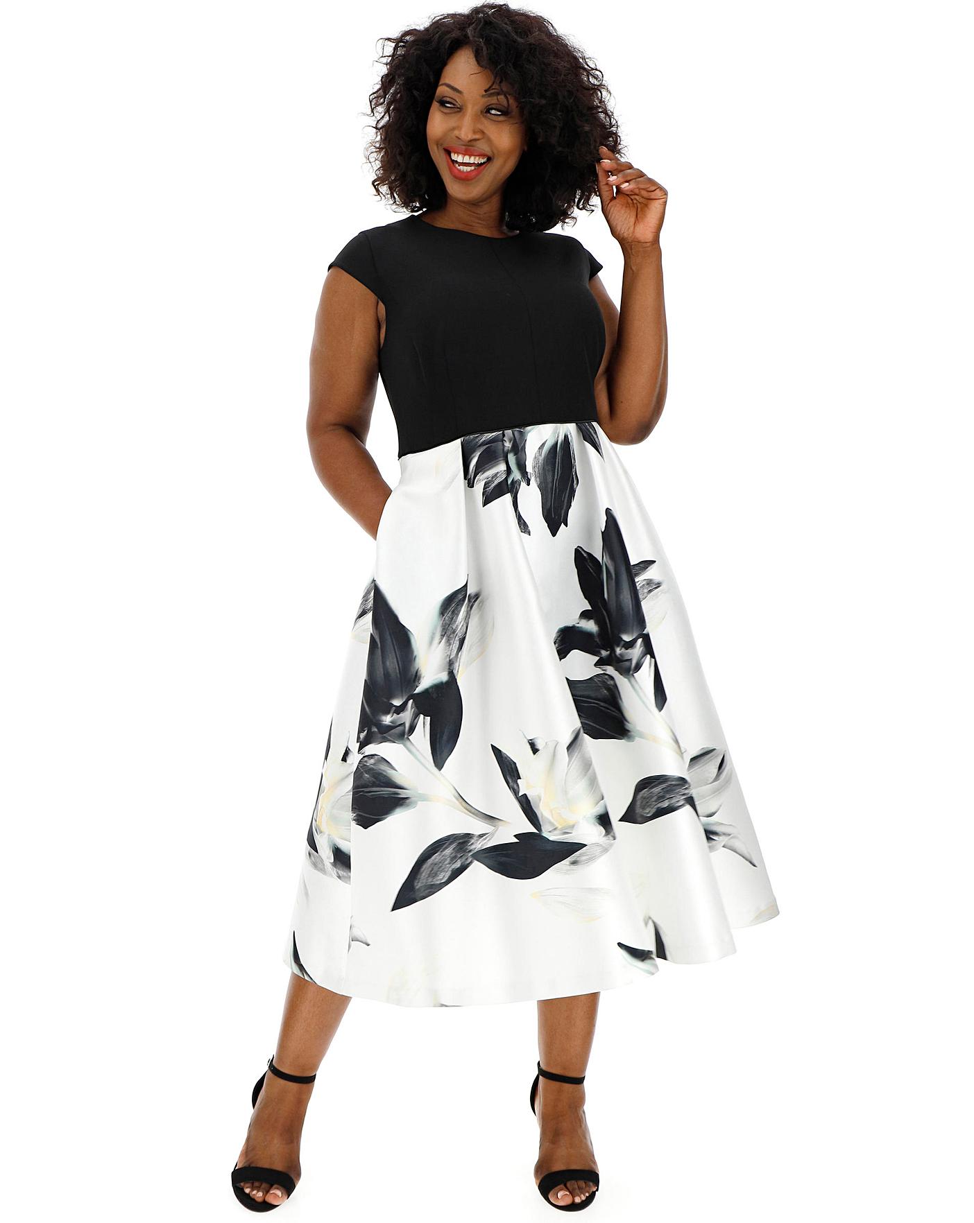 coast monochrome dress