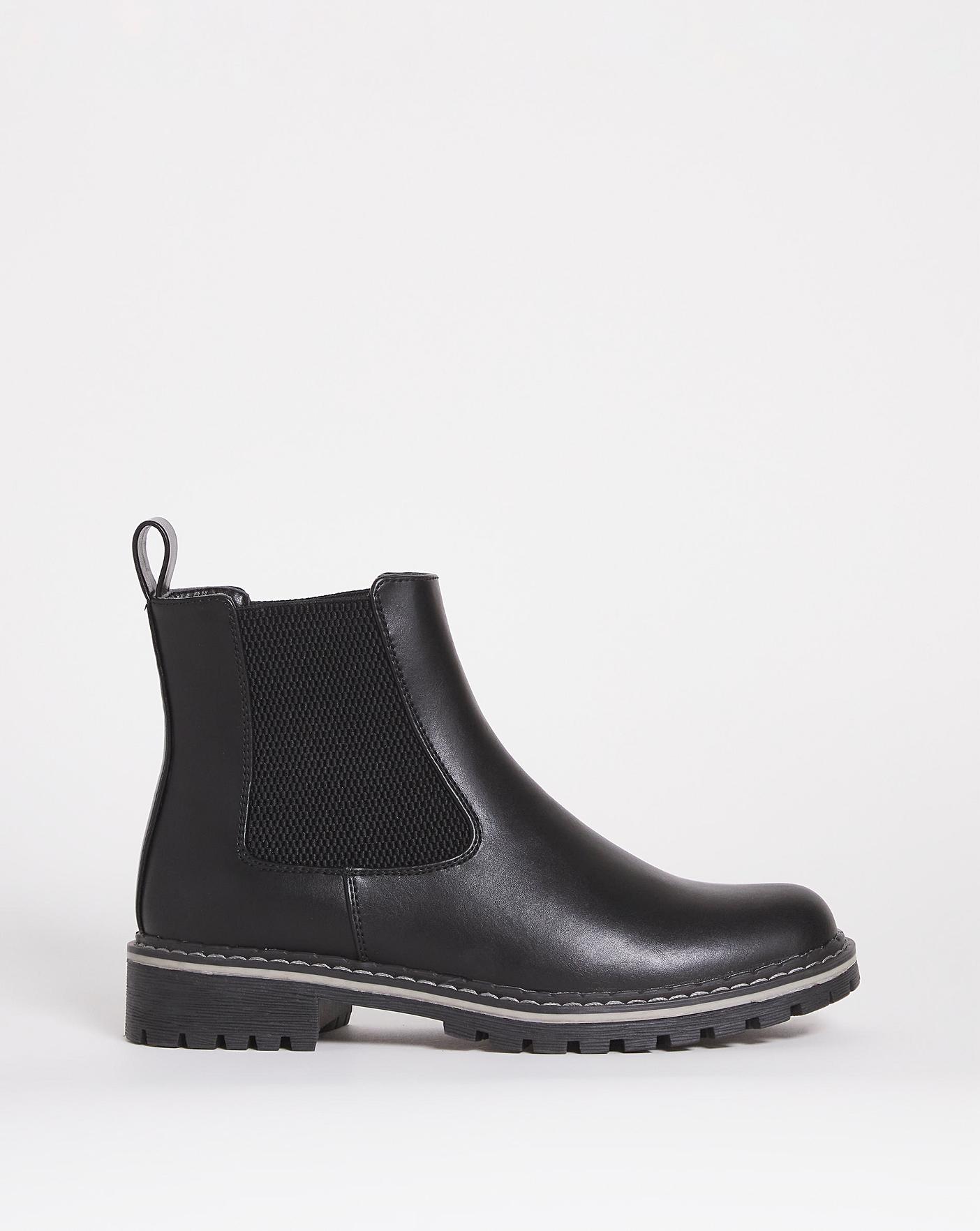 Cleated chelsea outlet boots