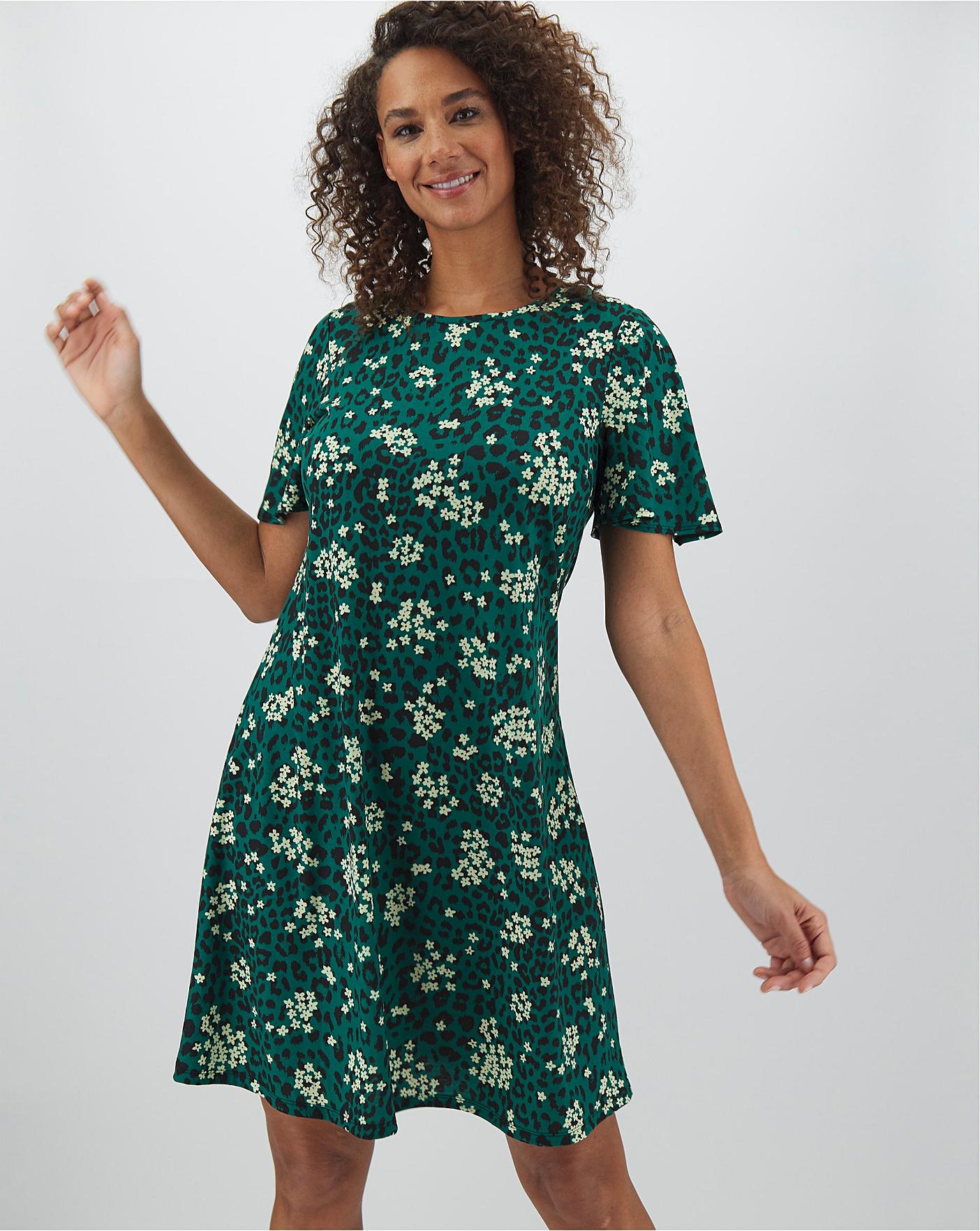 short sleeve swing dress