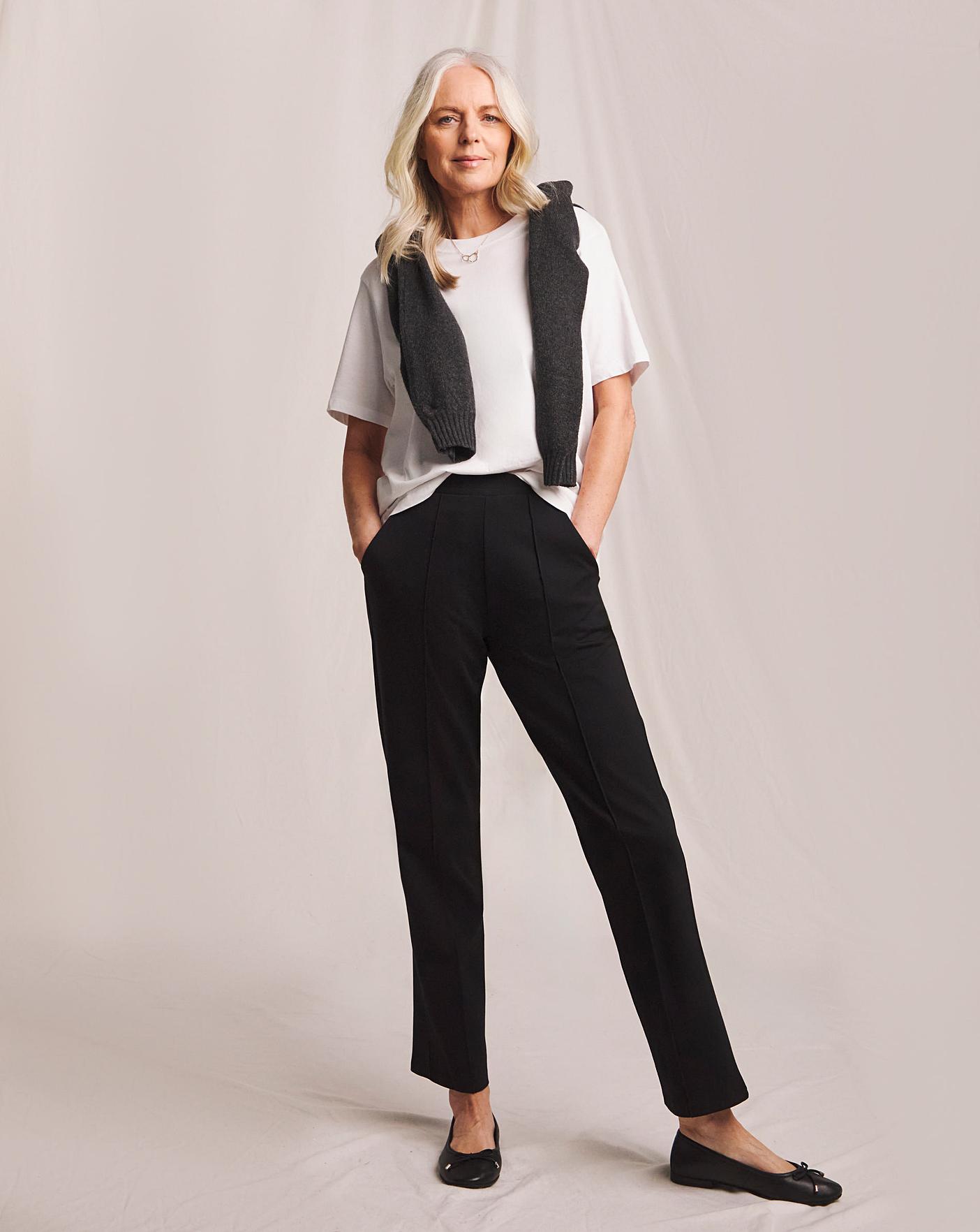 Slimma Black Straight Leg Trouser Short | Oxendales