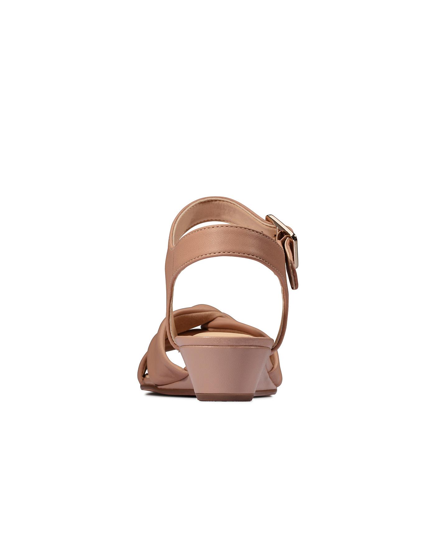 clarks sense strap sandals