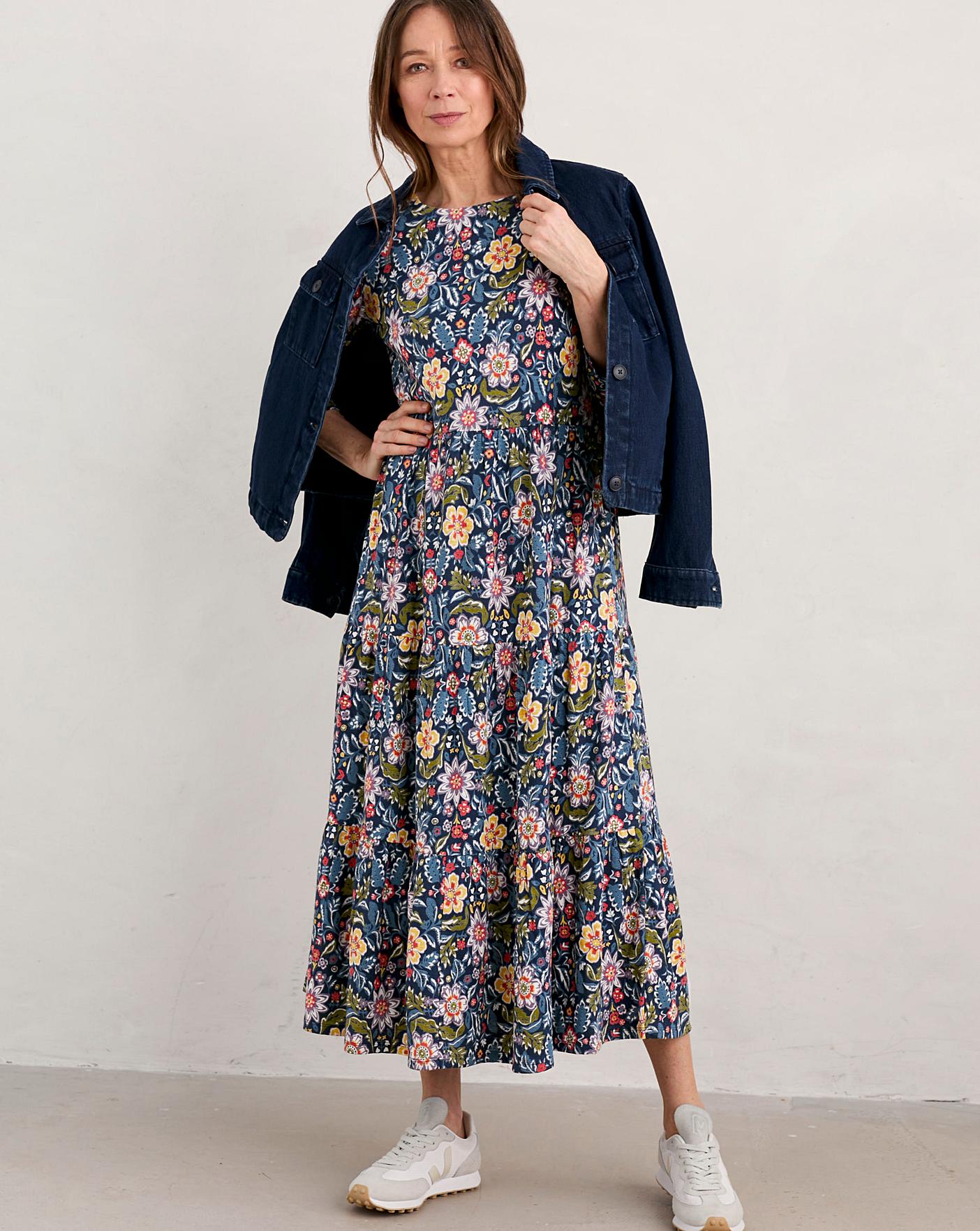 maegan linen dress The Meg’23 Dress with short sleeves main image 0