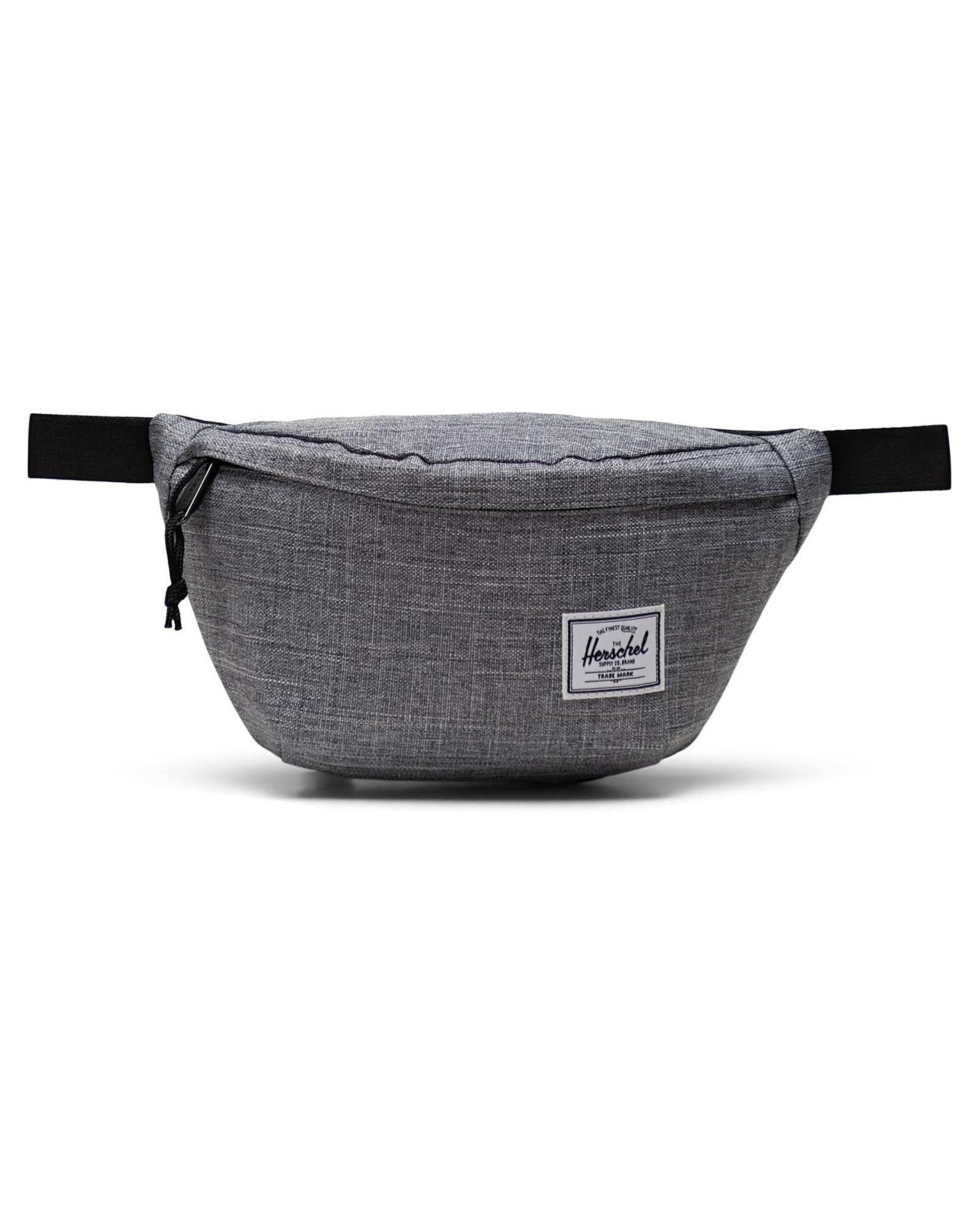 Black herschel fanny pack best sale