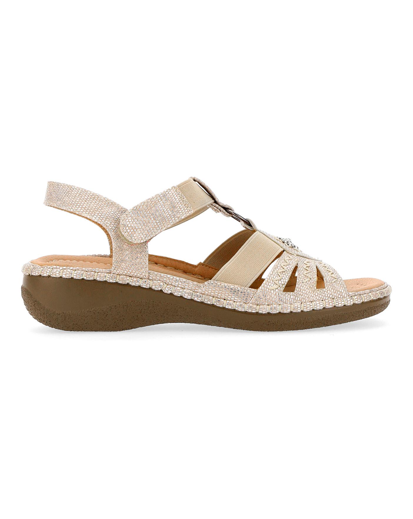 cushion walk wide fit sandals