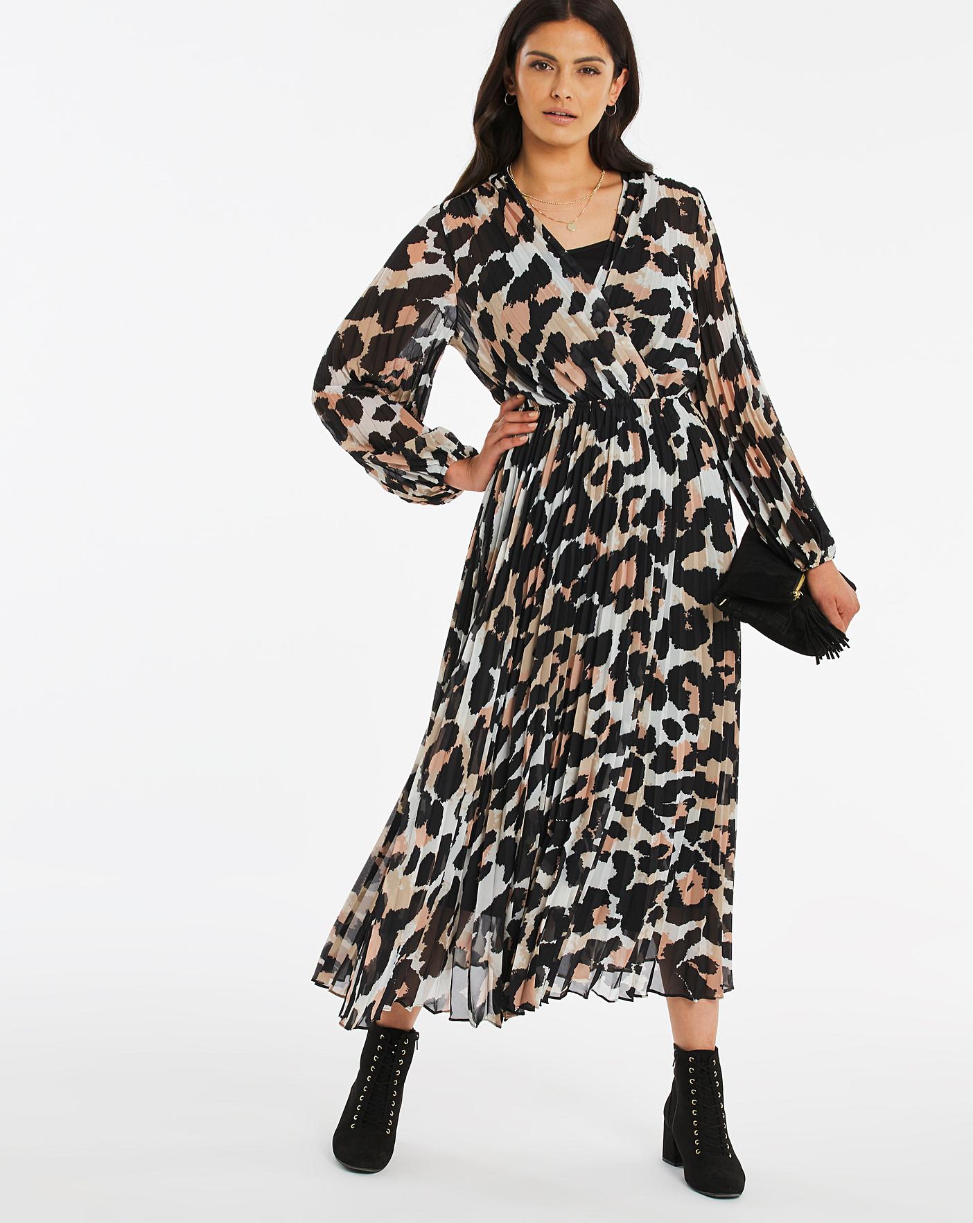 Animal print hotsell floaty dress