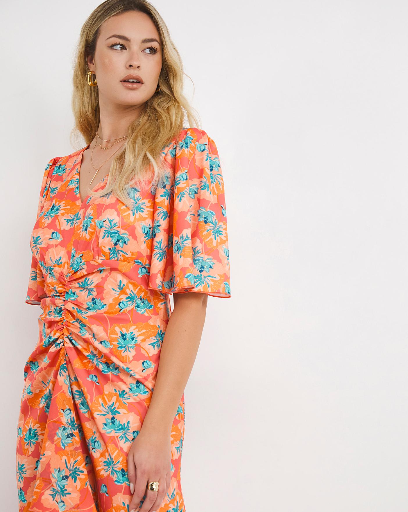 Finders keepers outlet hana floral dress