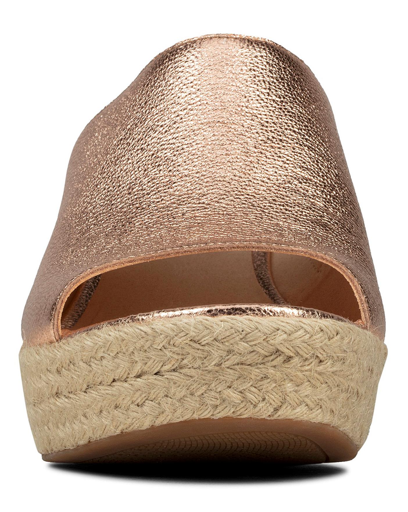 clarks maritsa mule