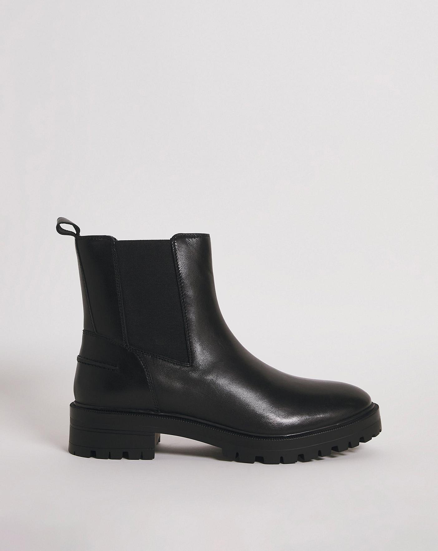 Leather Chunky Chelsea Boot E Fit | Fashion World