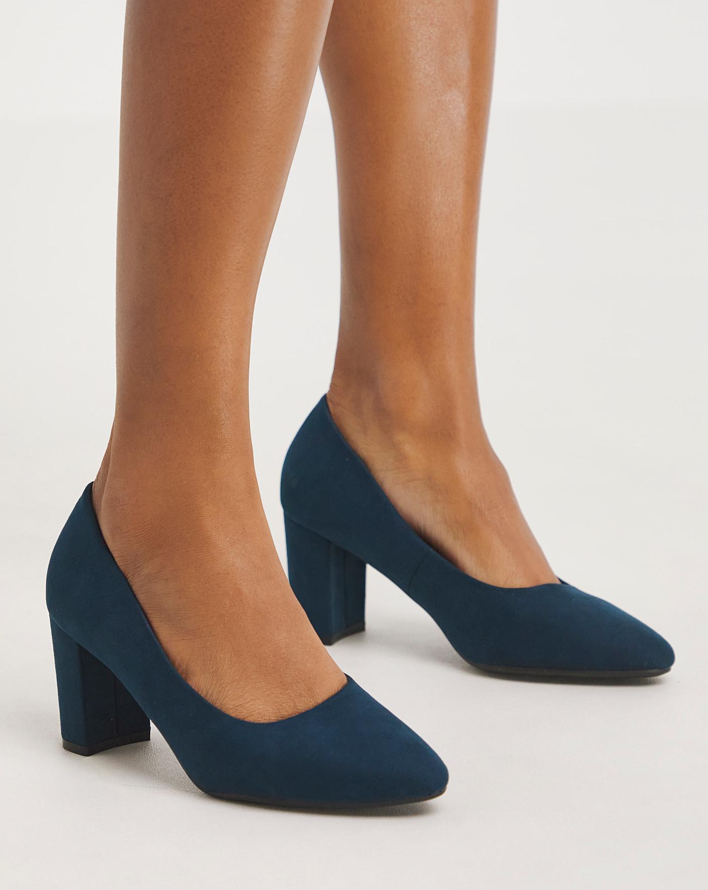 Comfortable court sale heels