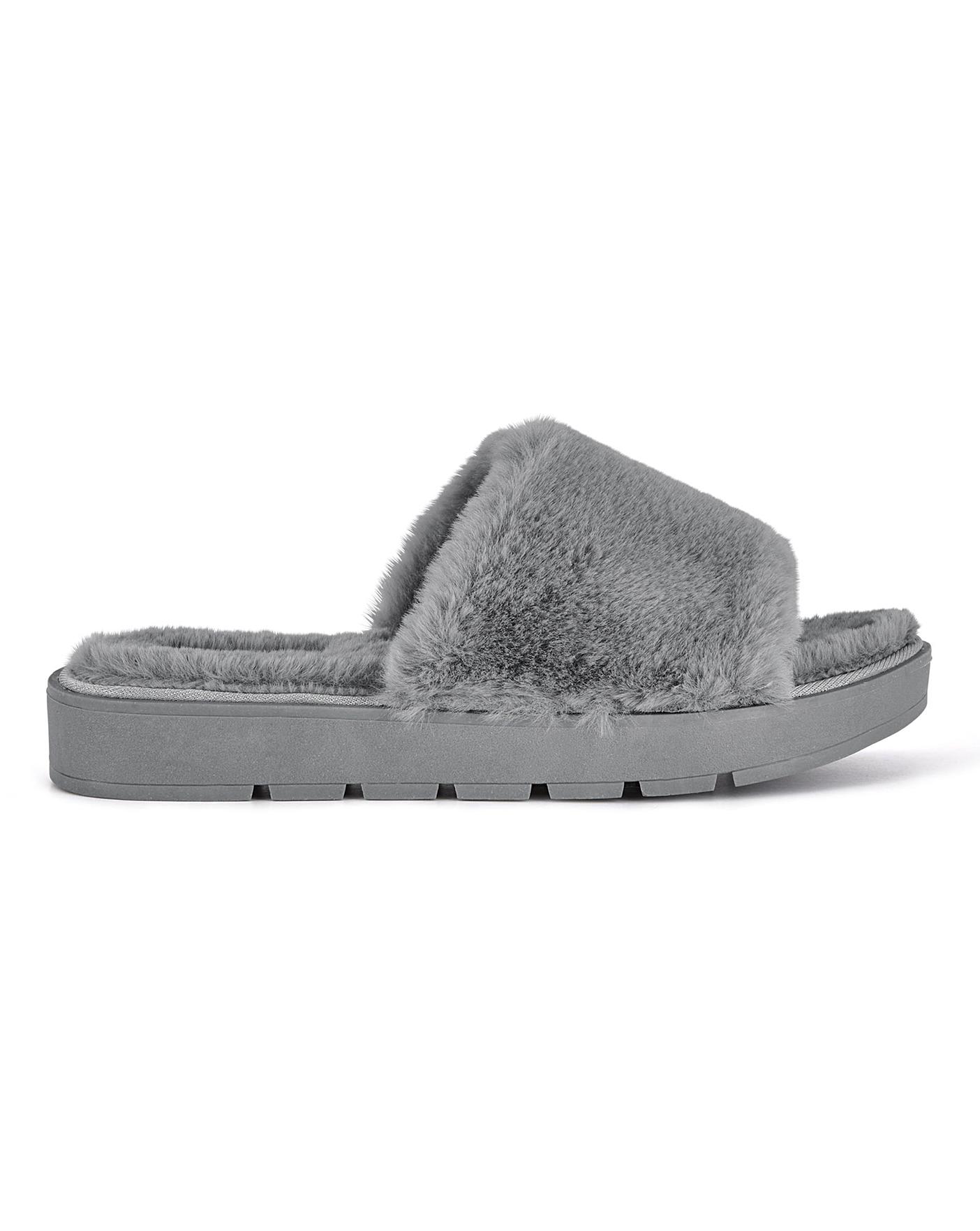white fluffy mule slippers
