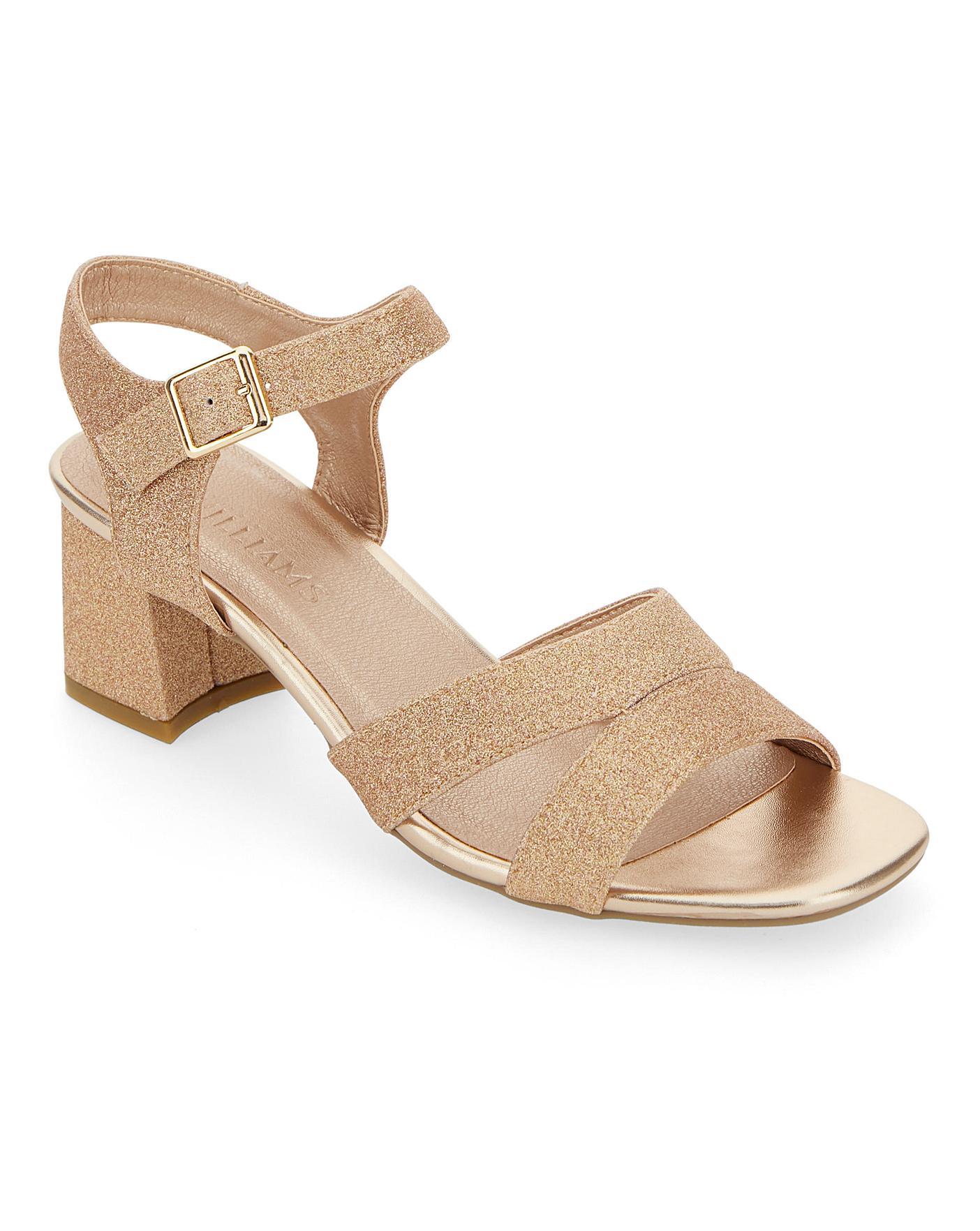 women's size 9 in mens shoe