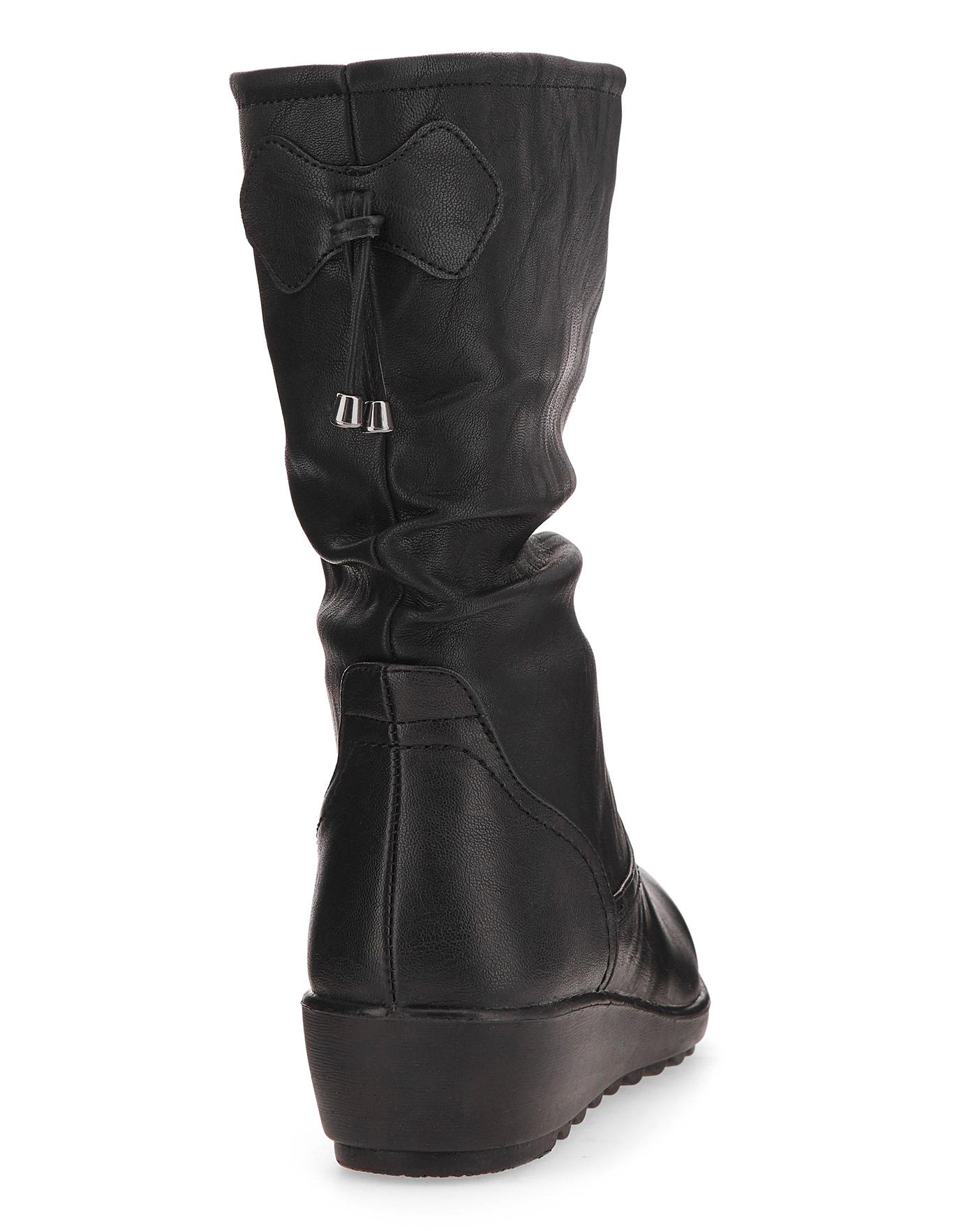 cushion walk boots wide fit
