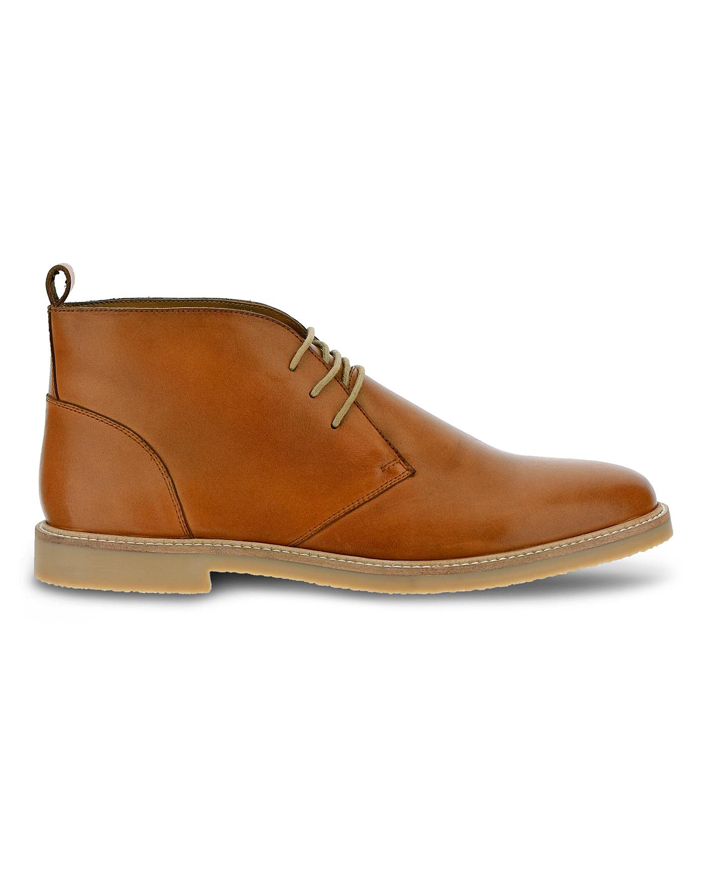 Minimalist 2025 chukka boots