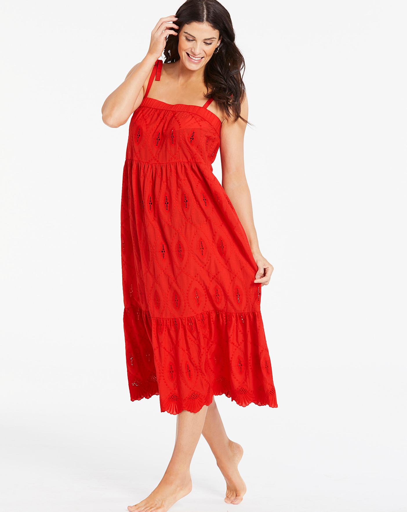 broderie beach dress