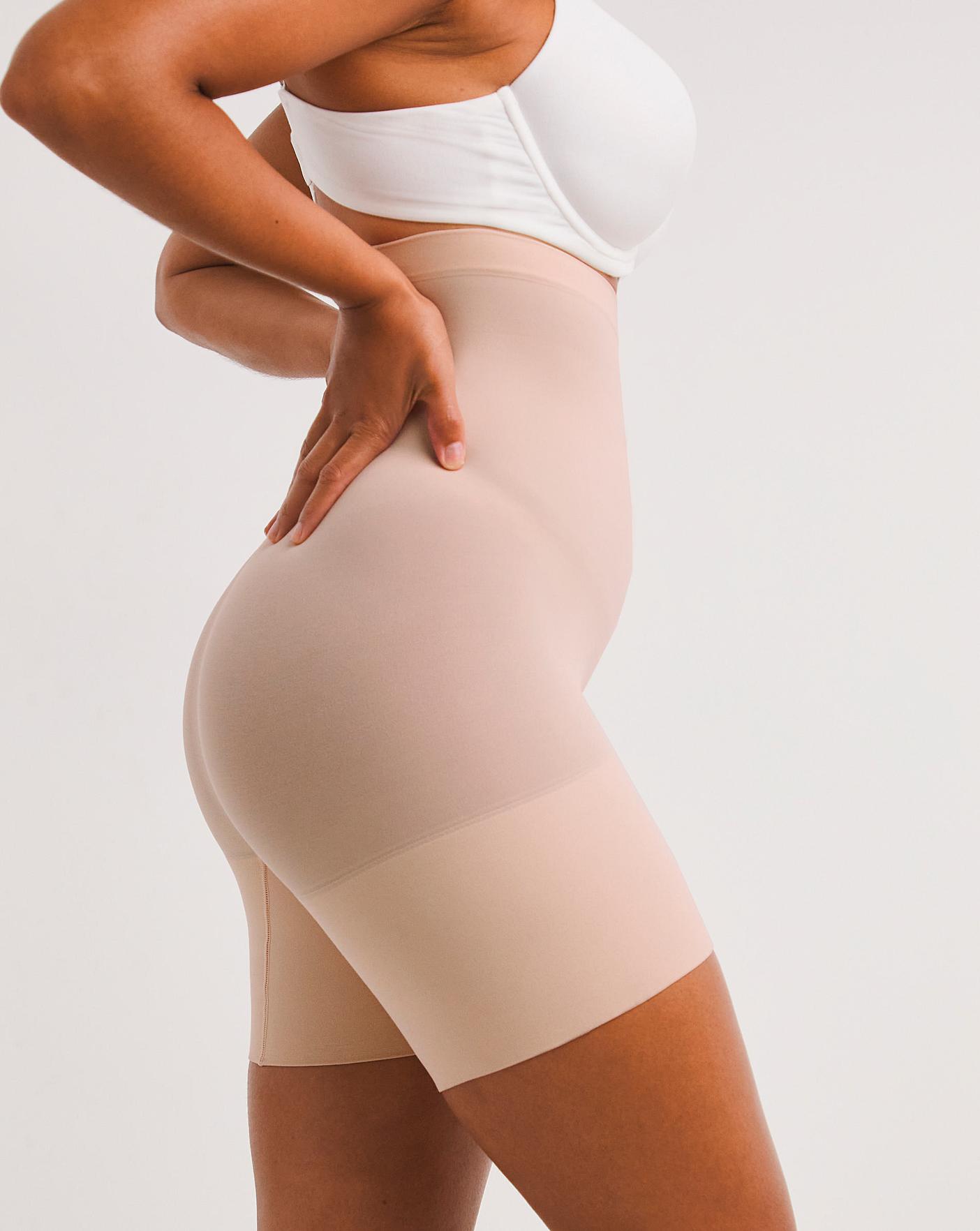 Spanx Spanx Everyday Seamless Shaping High Waisted Short - Nude