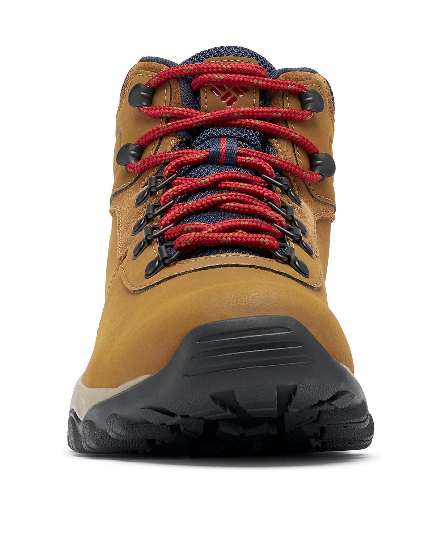 columbia hiking boots sale