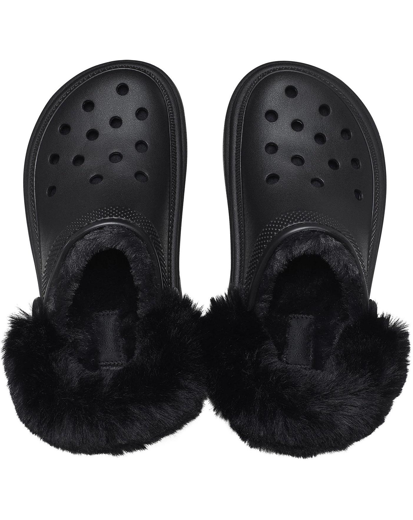 Lined crocs 2025 size 6