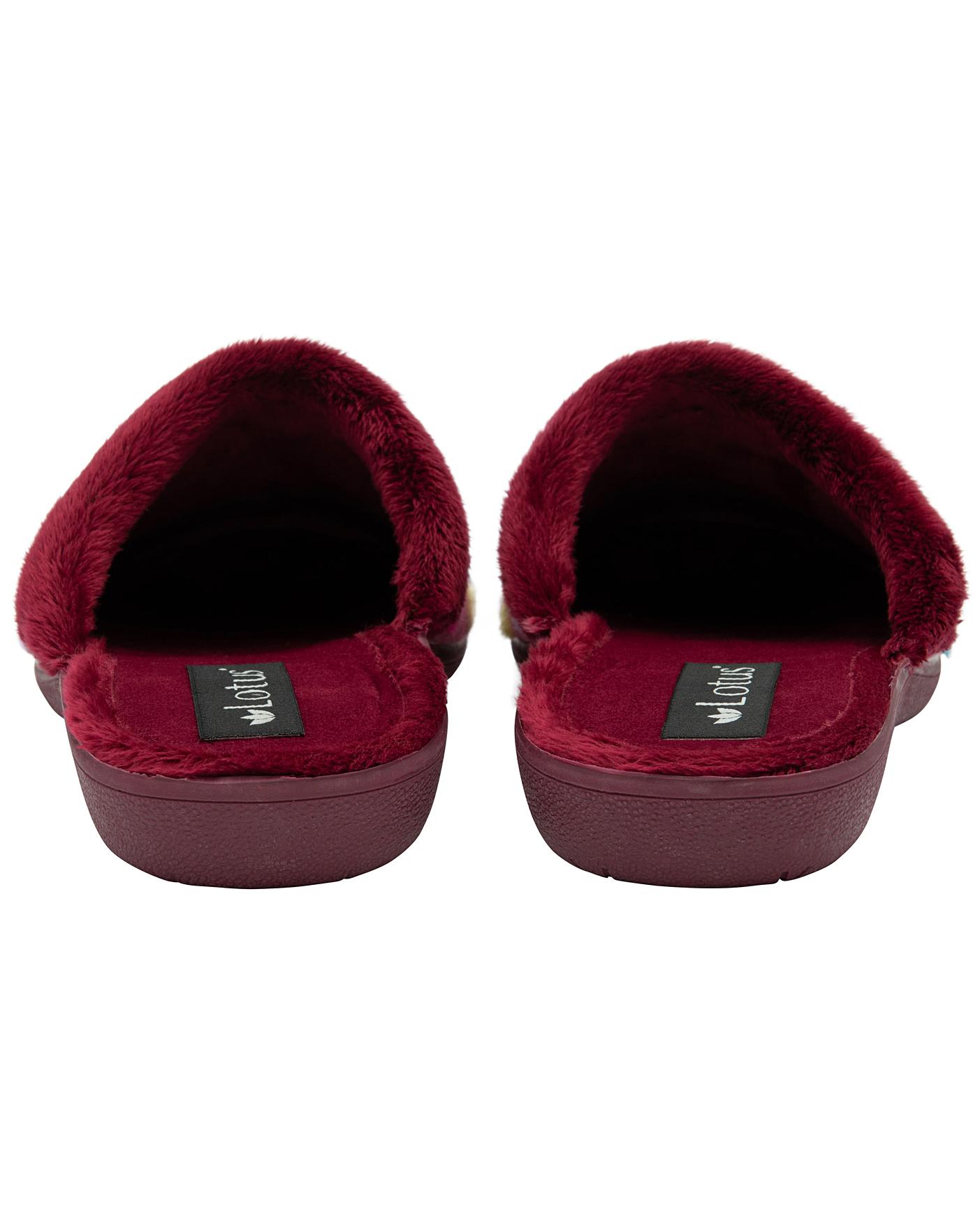 Lotus best sale slippers womens