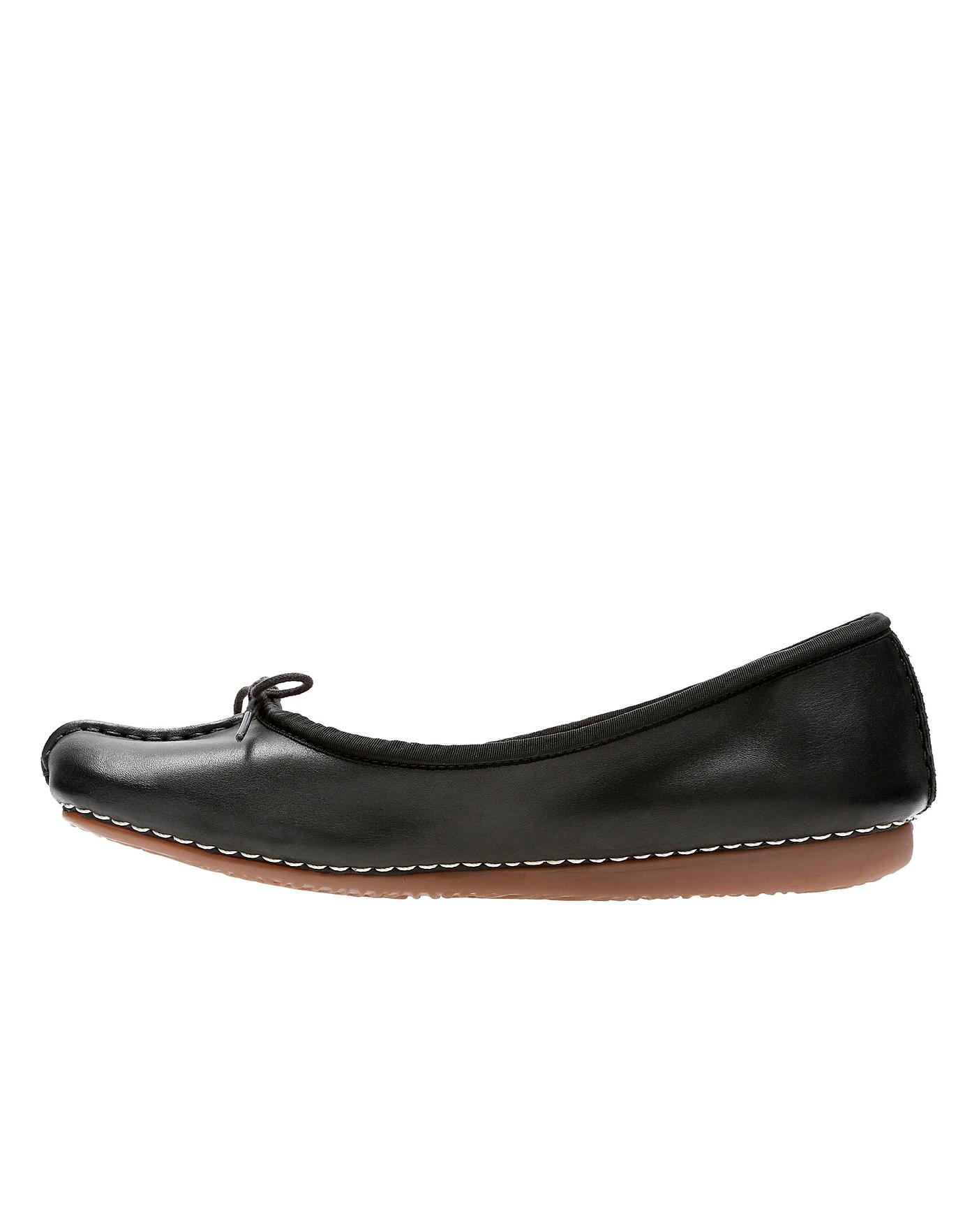 Clarks freckle deals ice black leather