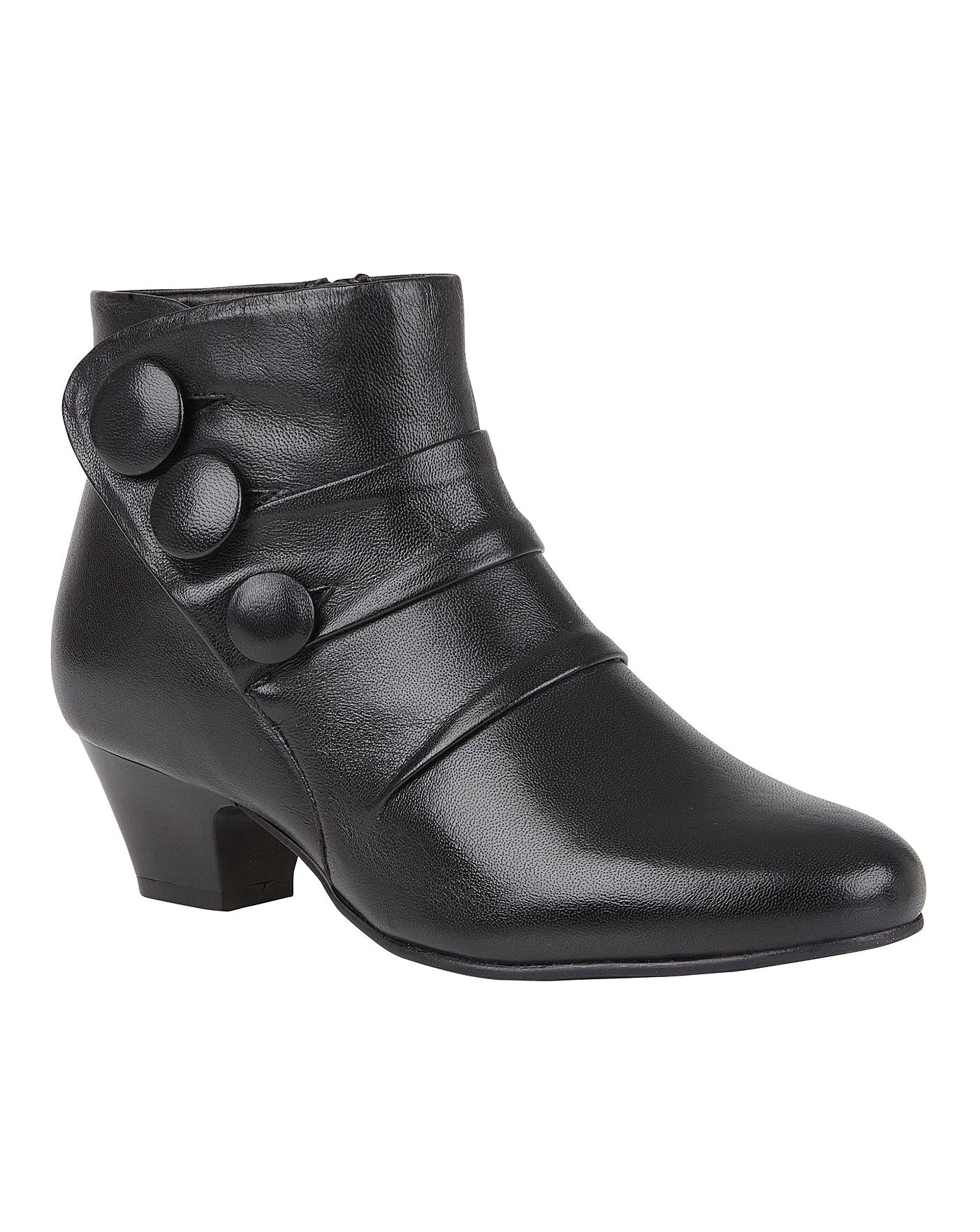 Lotus boots sales