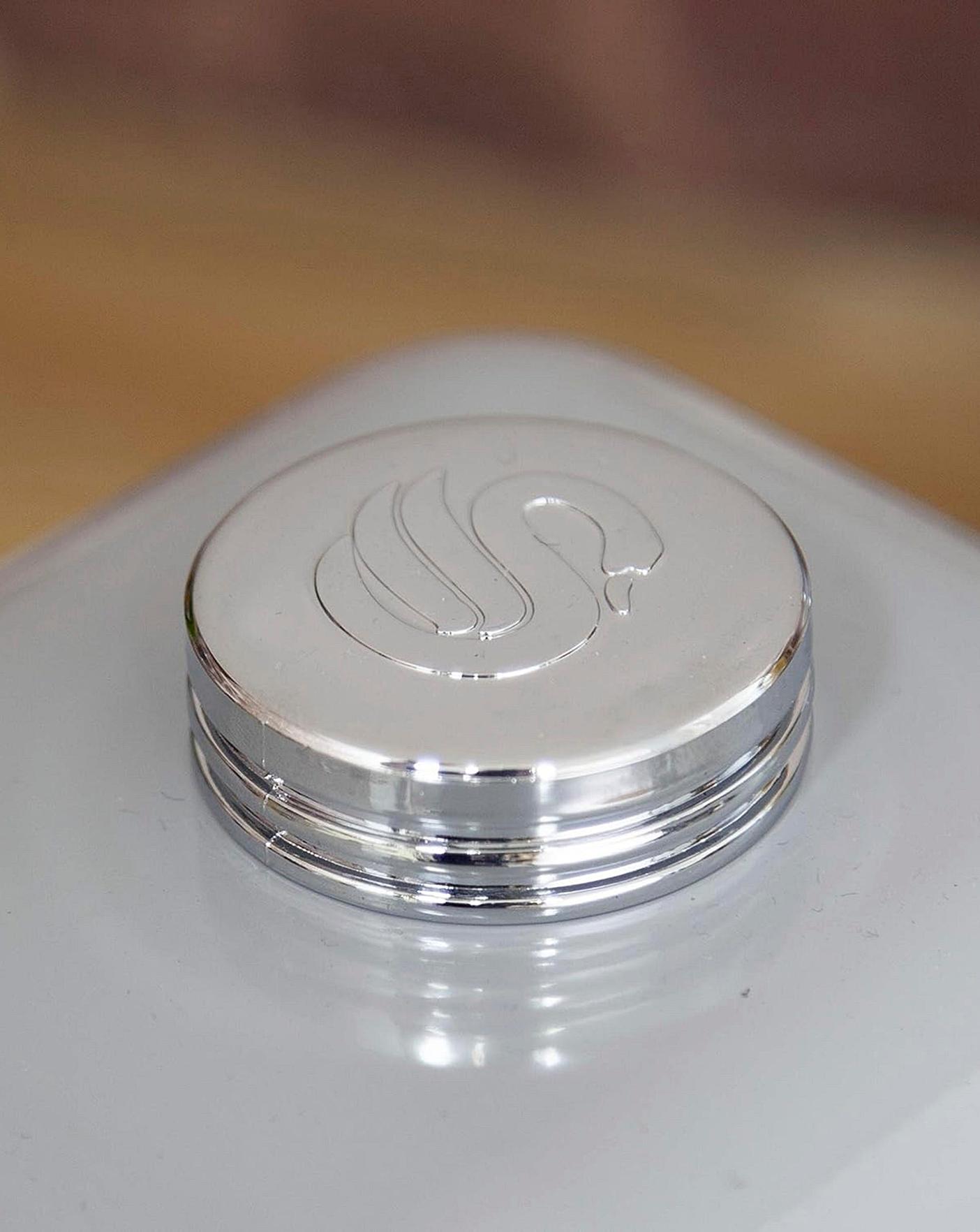 Swan Retro Set of 3 Canisters Grey Home Essentials