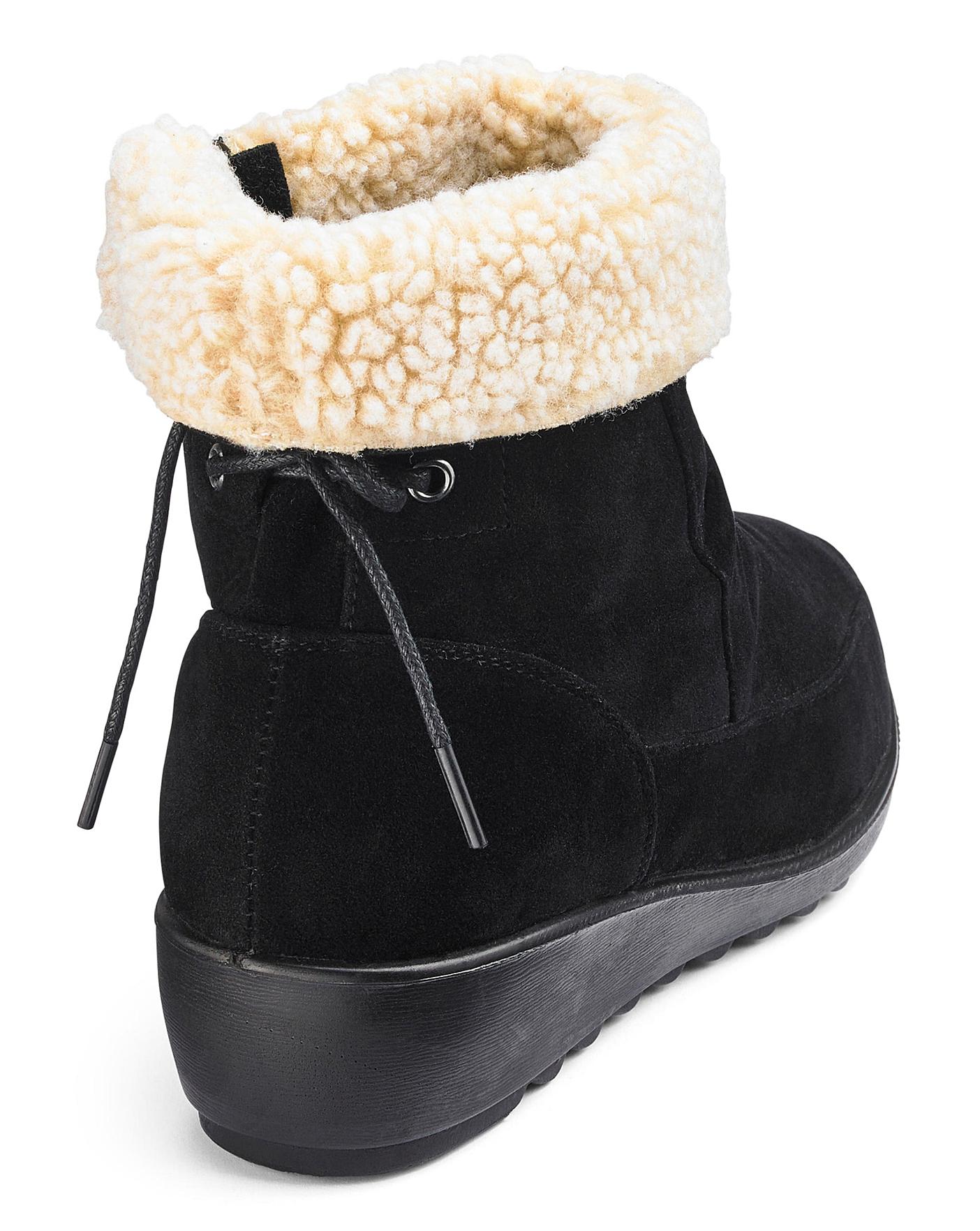 ankle boots good for walking