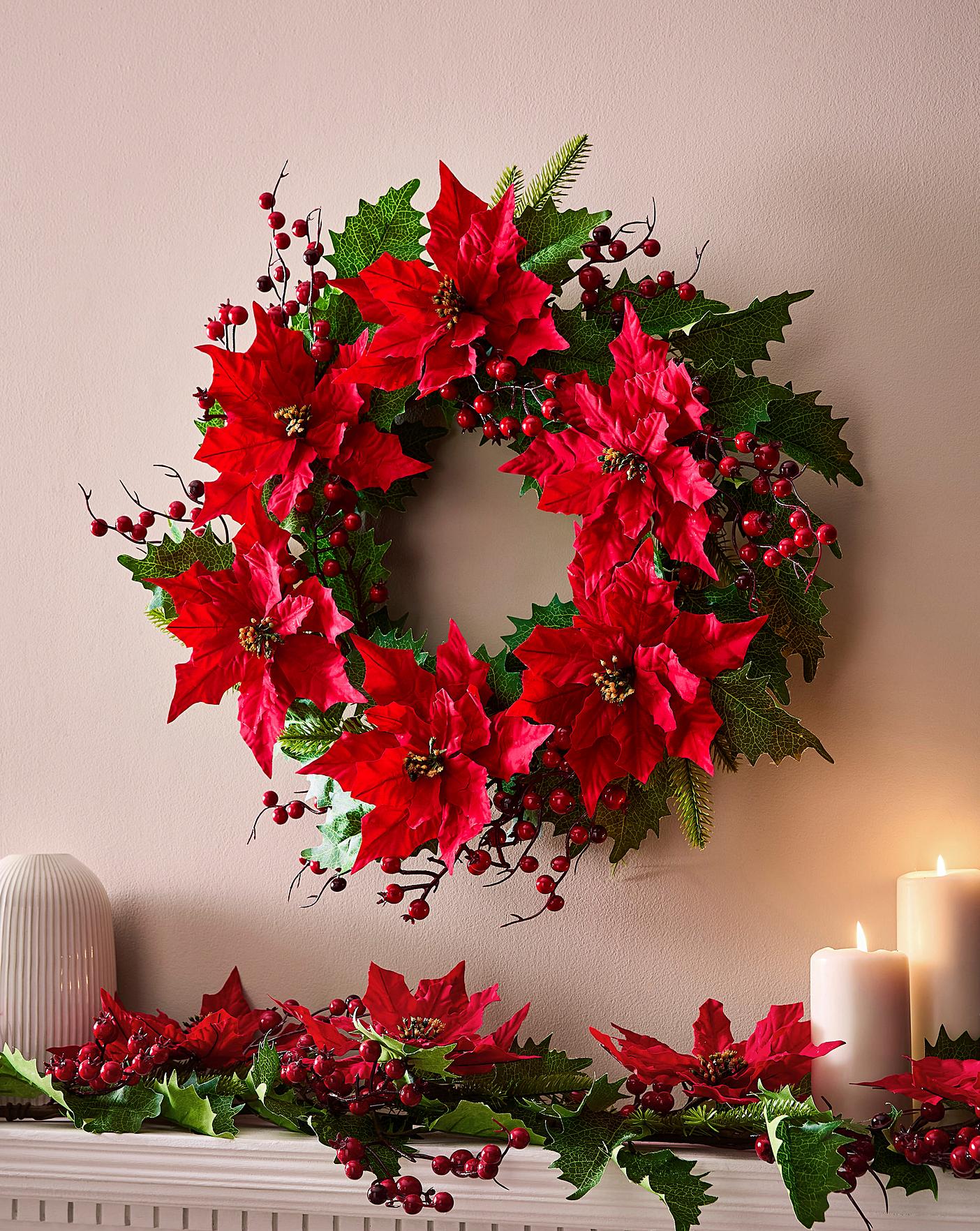 Store Poinsettia Wreath