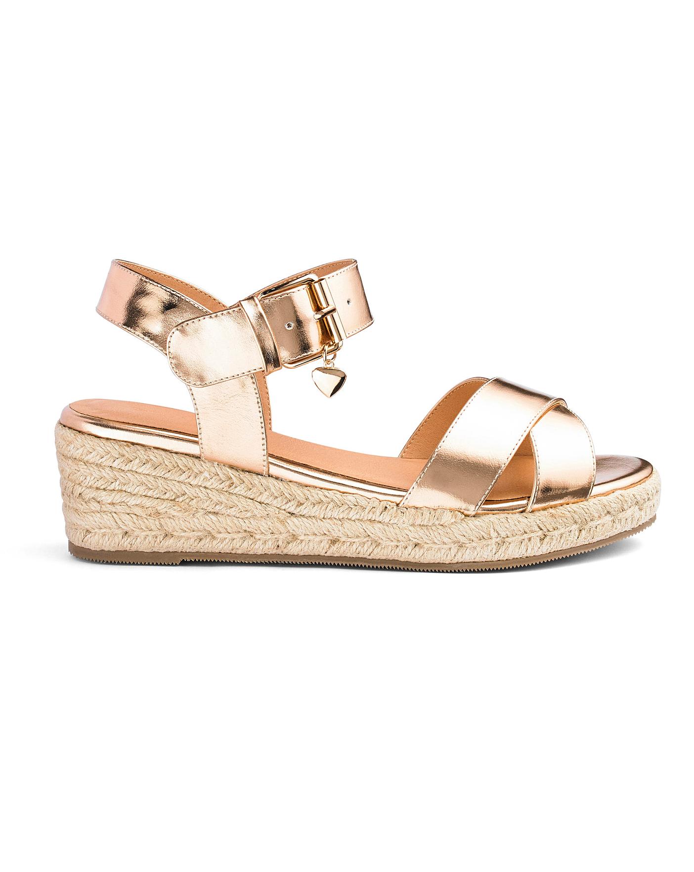 wide fit gold wedges