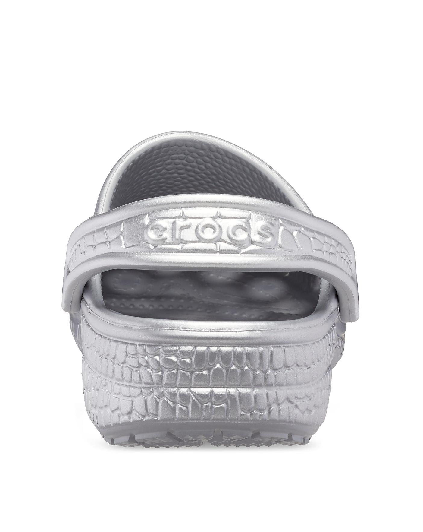 Metallic silver clearance crocs