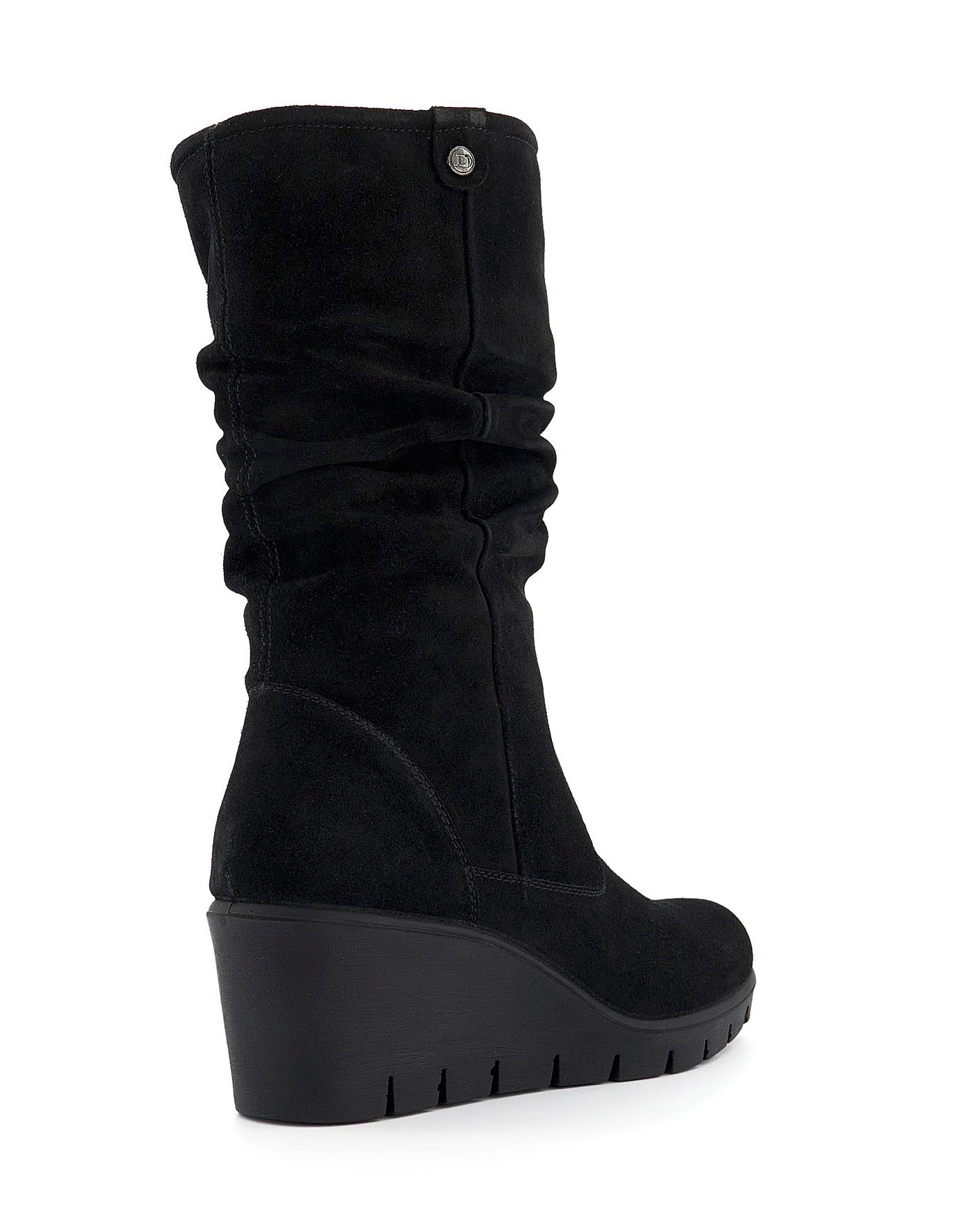 Slip on deals wedge boots