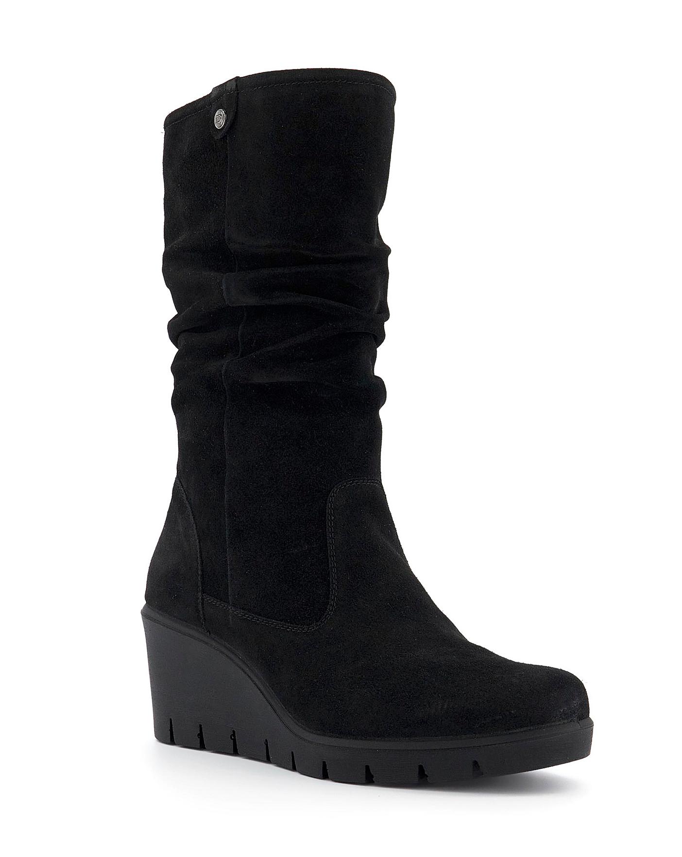 High wedge clearance booties