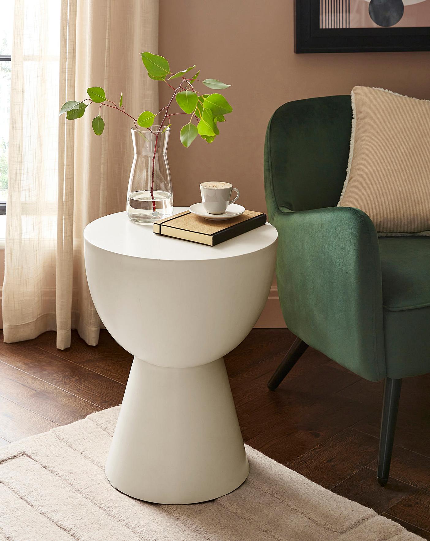 Safavieh athena 2024 concrete accent table