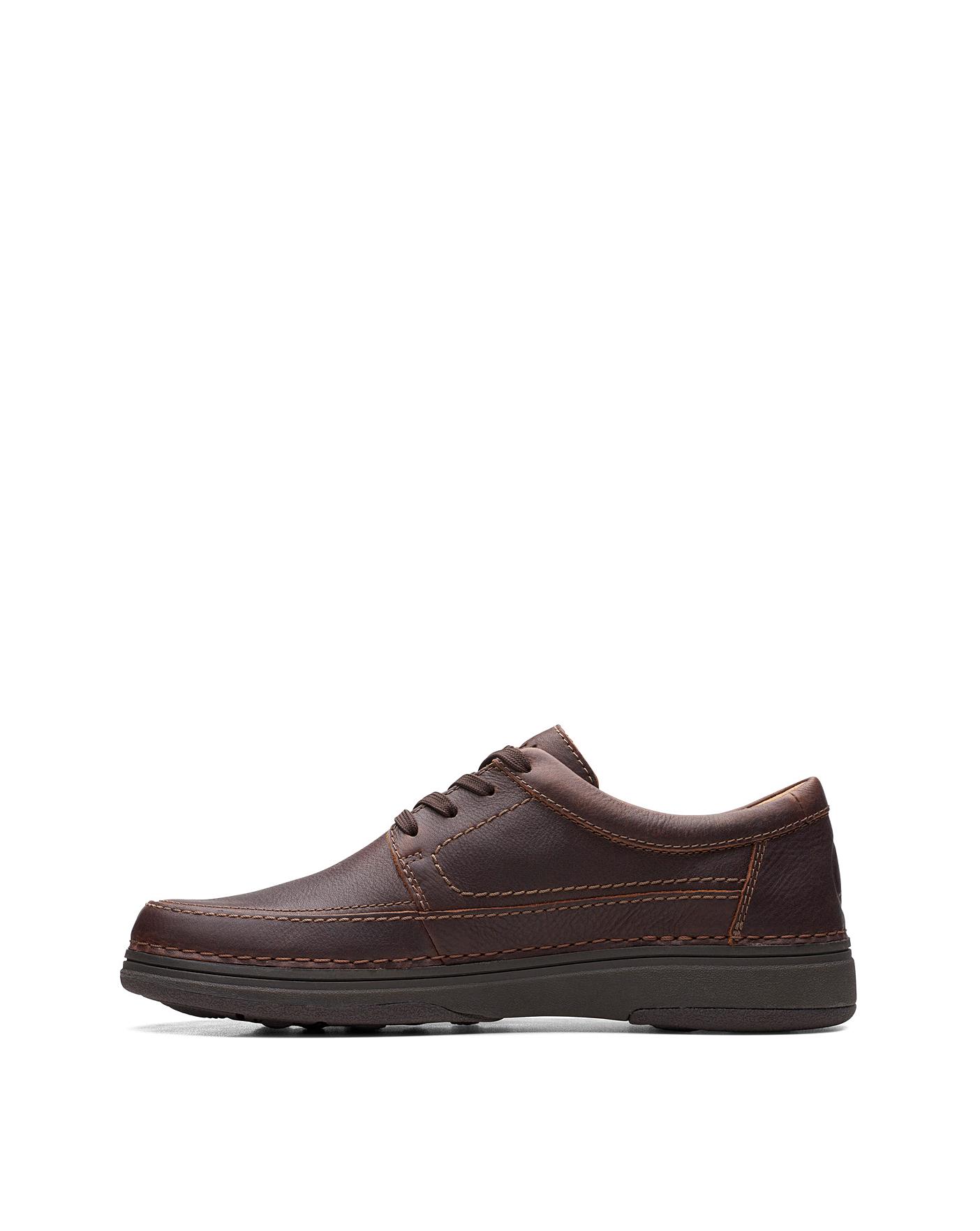 Clarks women's motion sales oxford