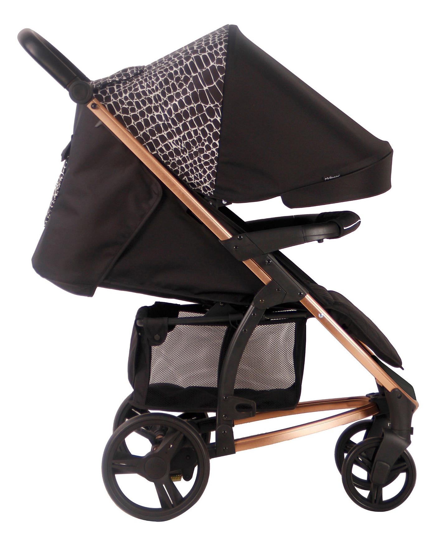 sam faiers travel system