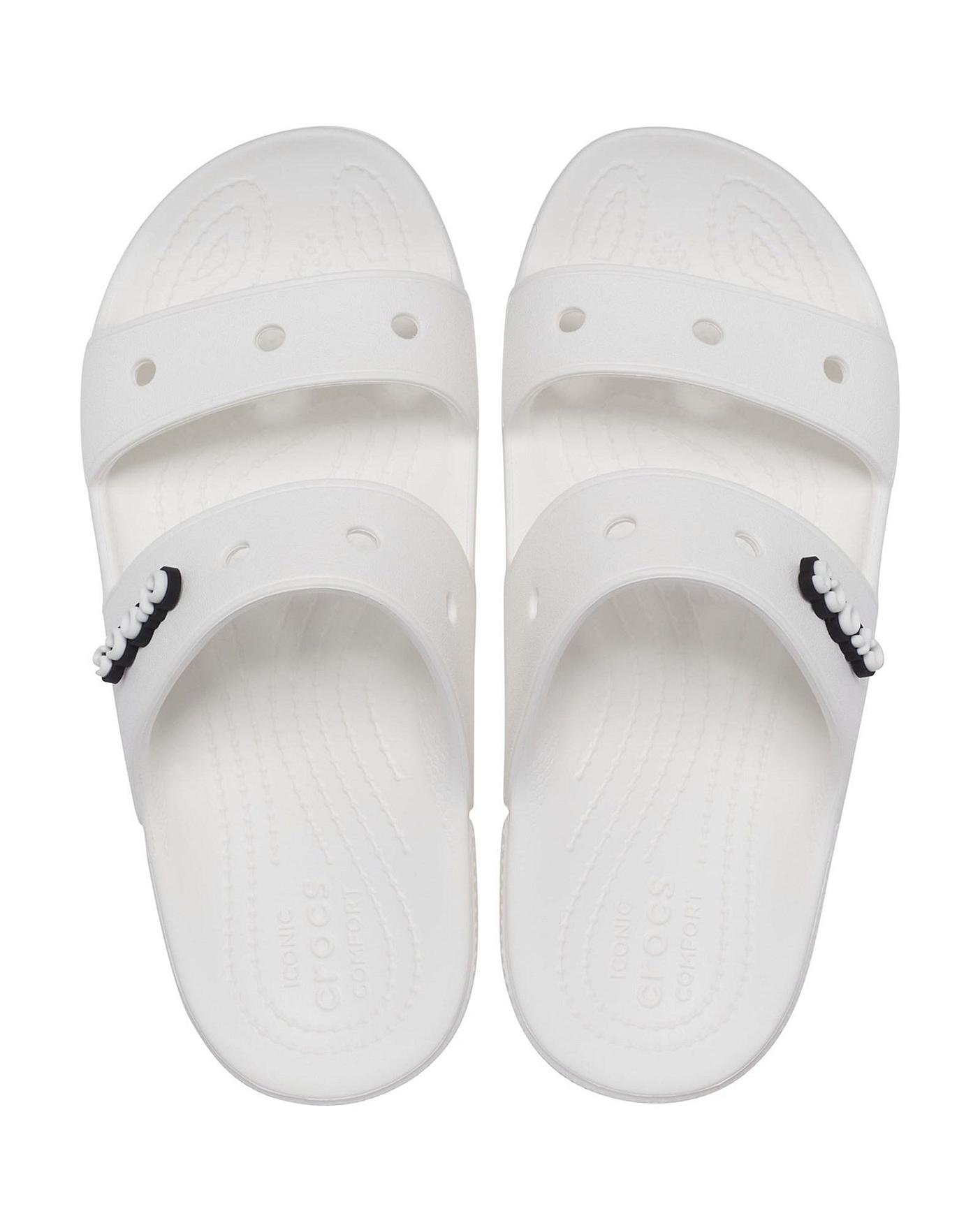 myntra crocs flip flops