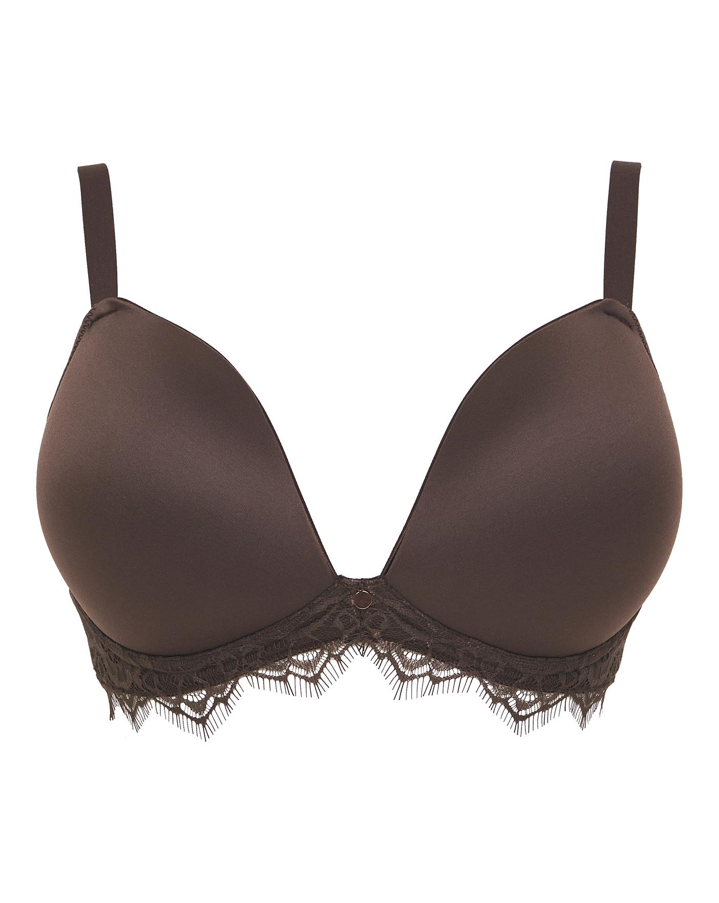 Smoothing Non Wired Padded Bra With Lace Detail